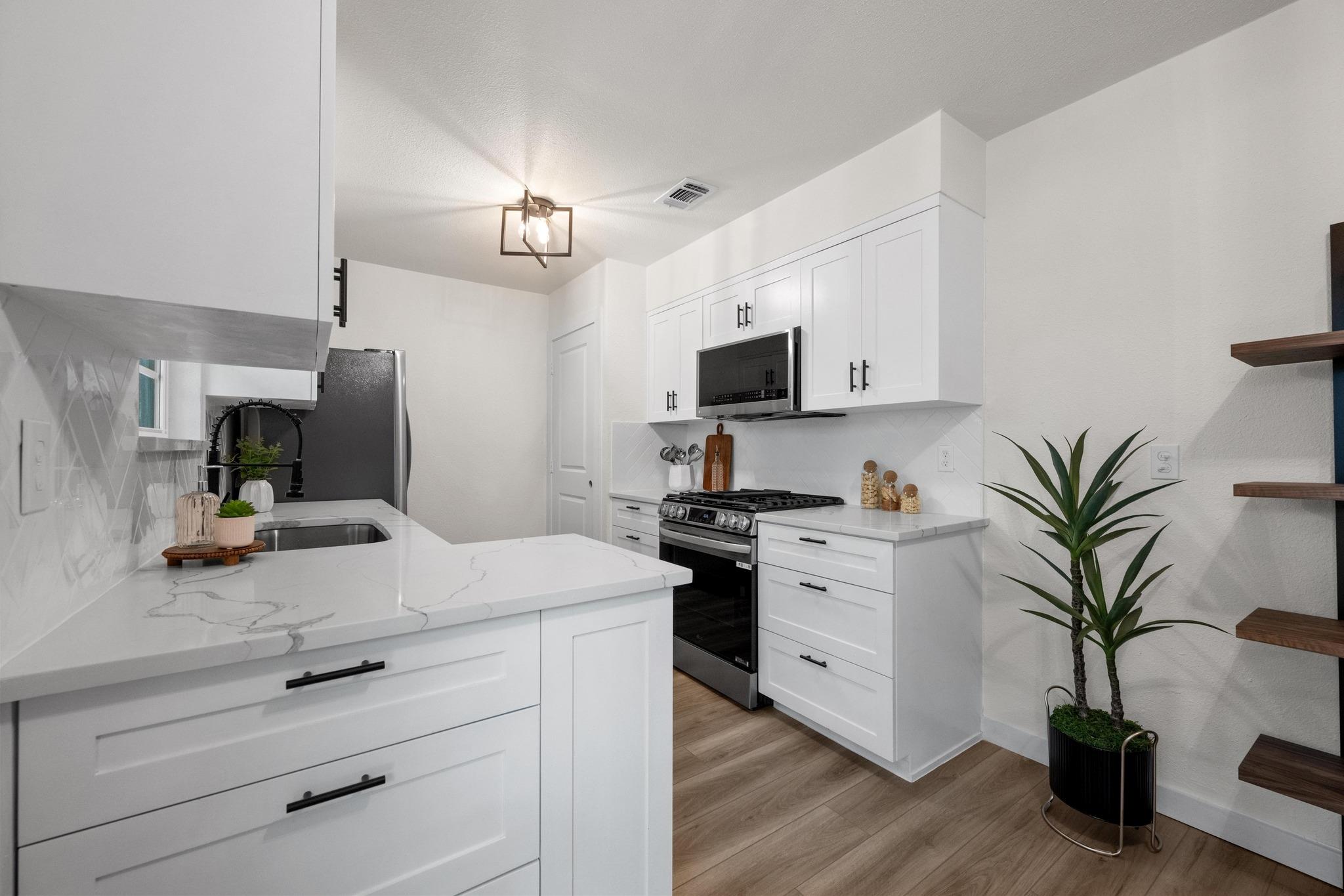 7002 Teaberry Dr, Austin, TX 78745