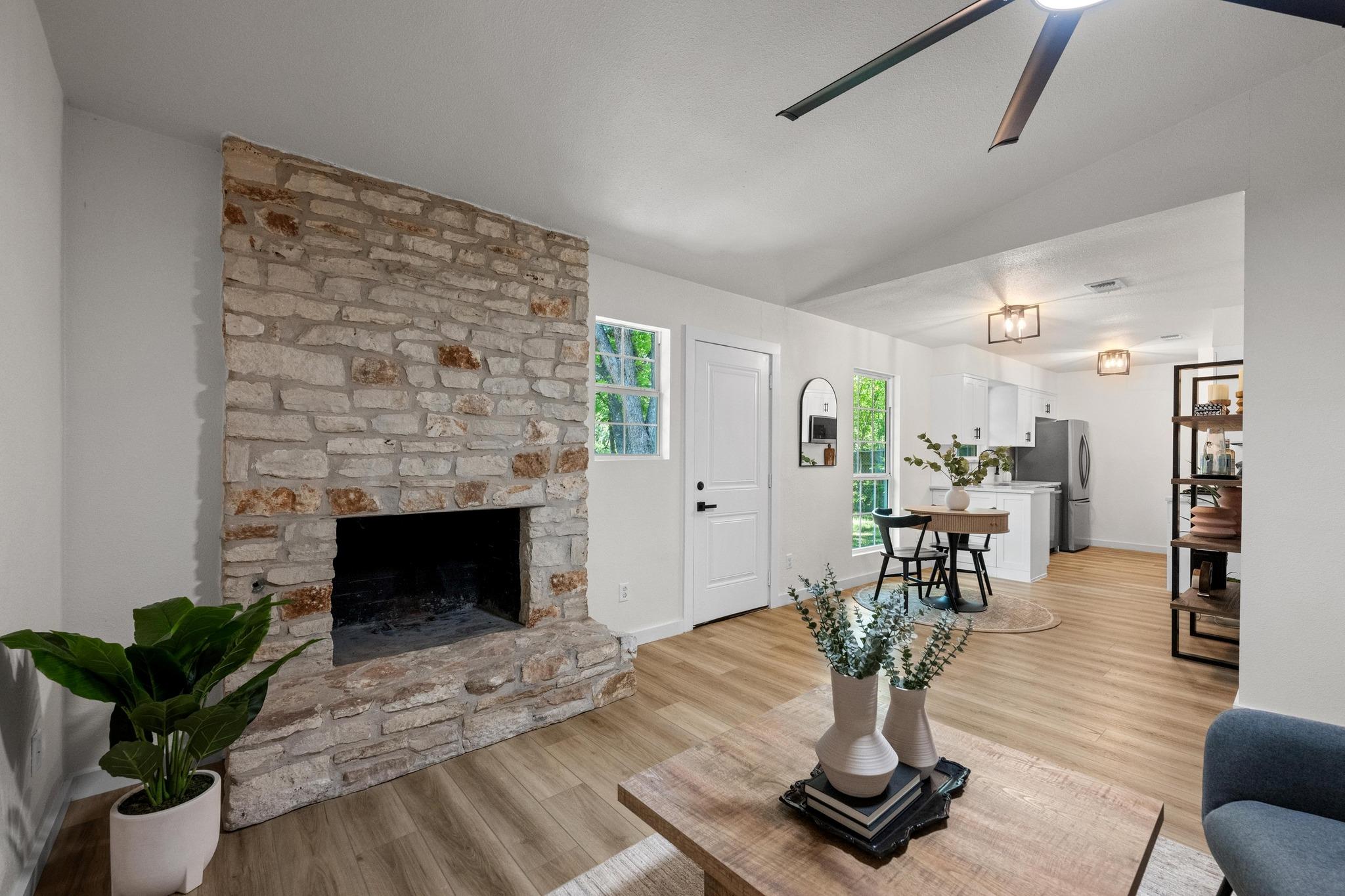 7002 Teaberry Dr, Austin, TX 78745