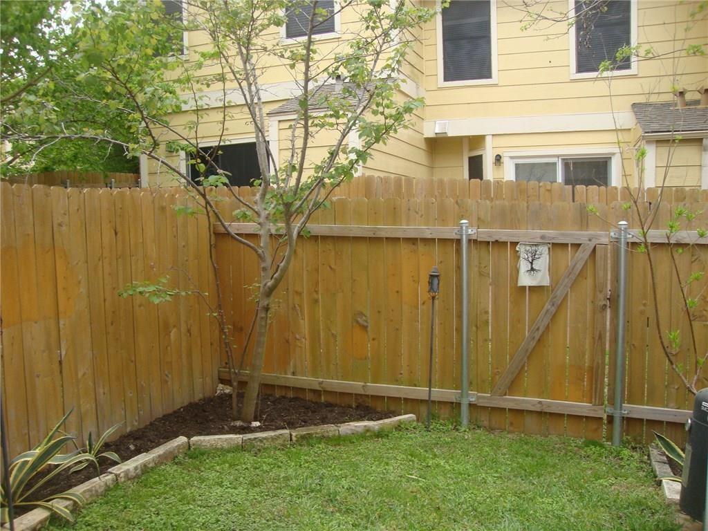 11901 Swearingen Dr # 117, Austin, TX 78758