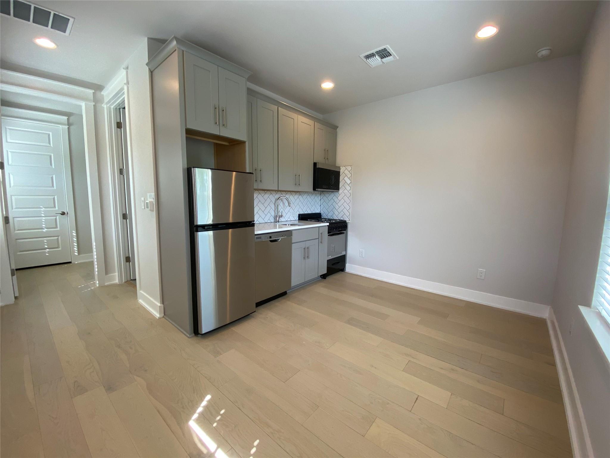 6920 Bethune Avenue Unit 2 Ave # 2, Austin, TX 78752