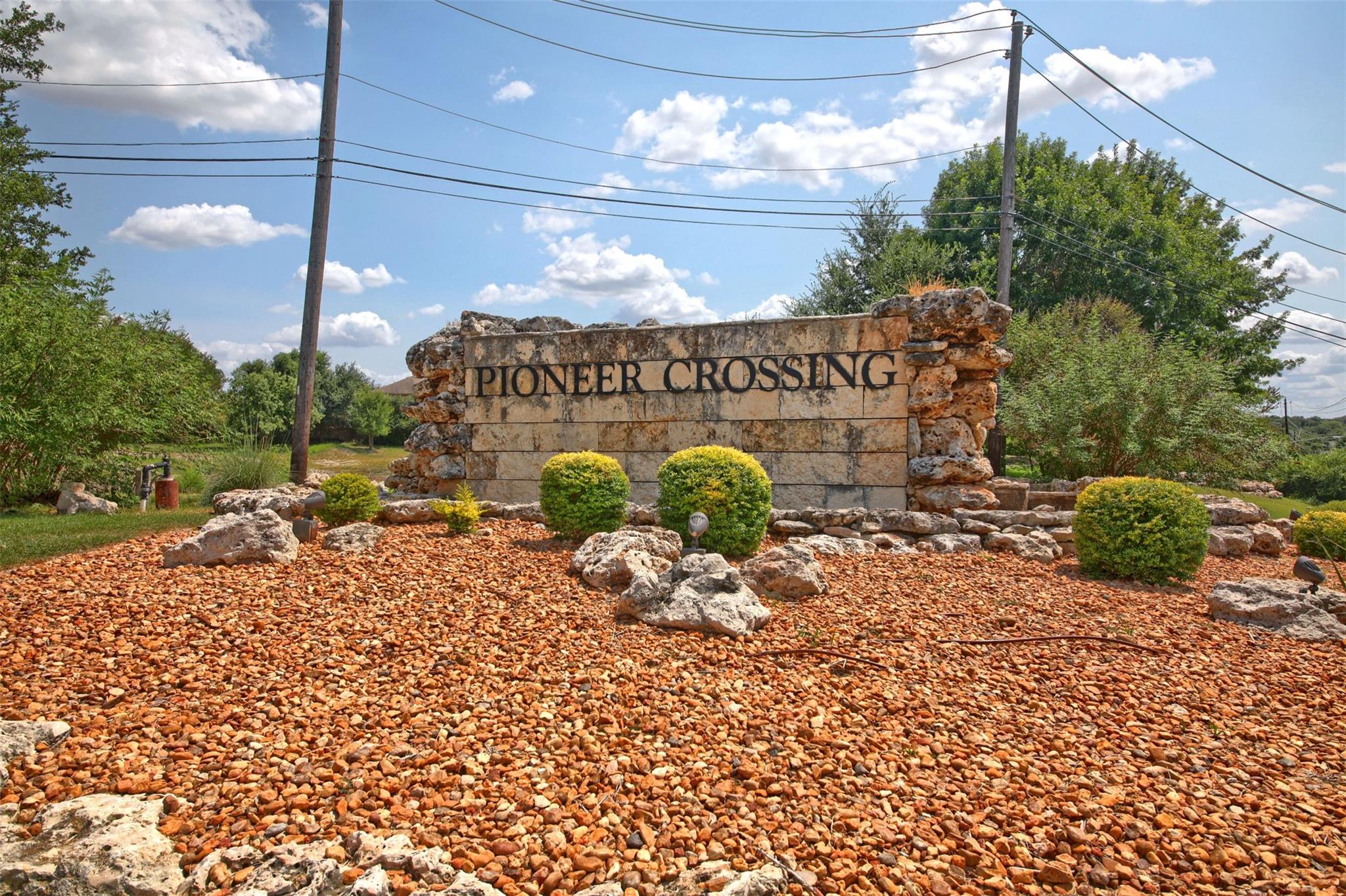 2132 S Callingwood Dr, Austin, TX 78754