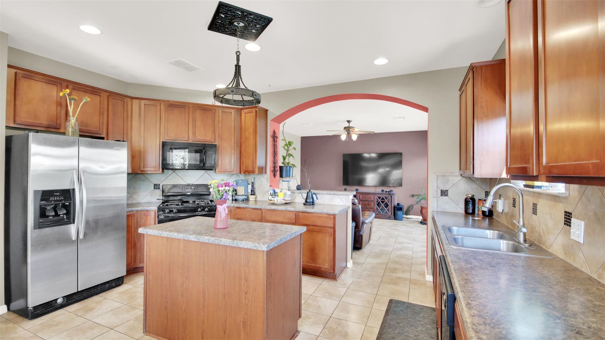 2132 S Callingwood Dr, Austin, TX 78754