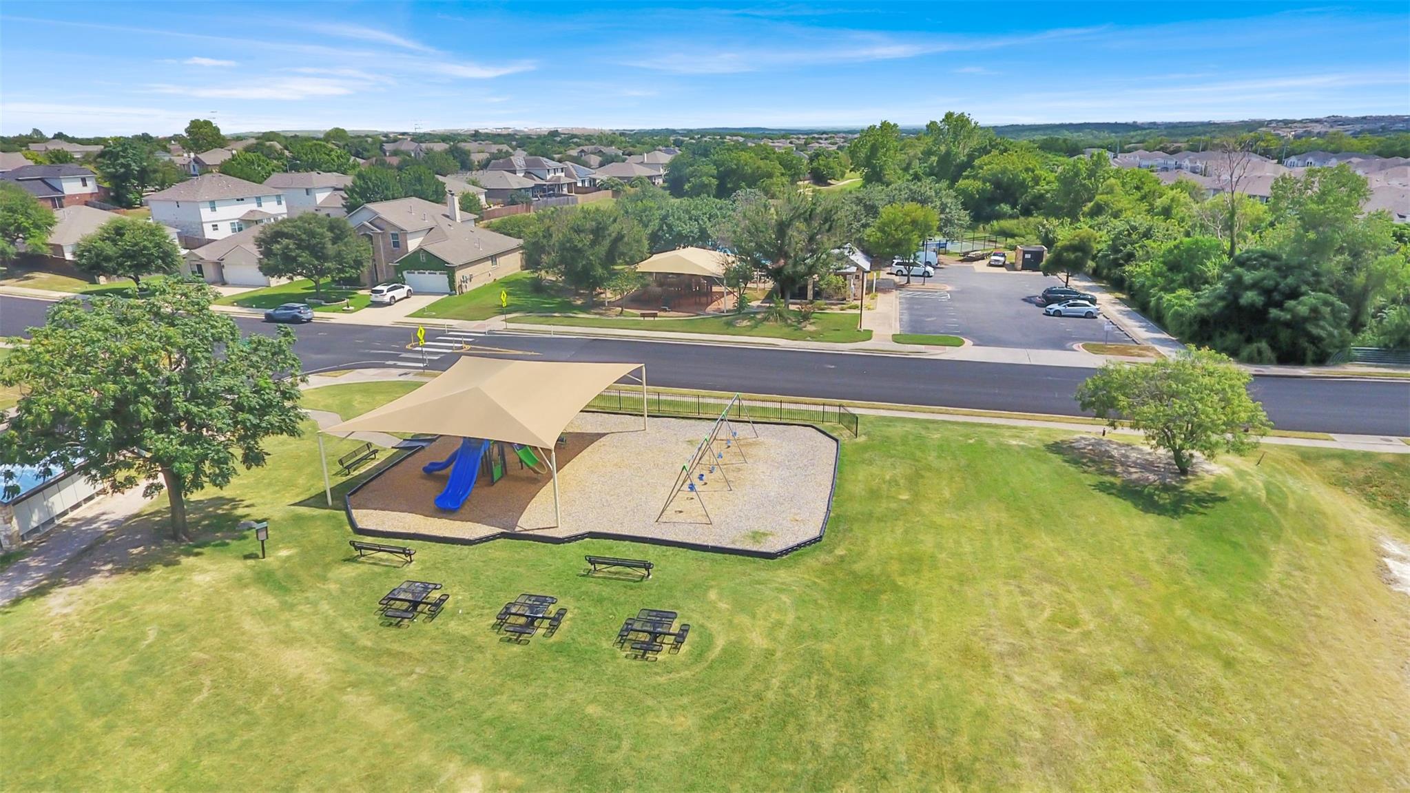 2132 S Callingwood Dr, Austin, TX 78754