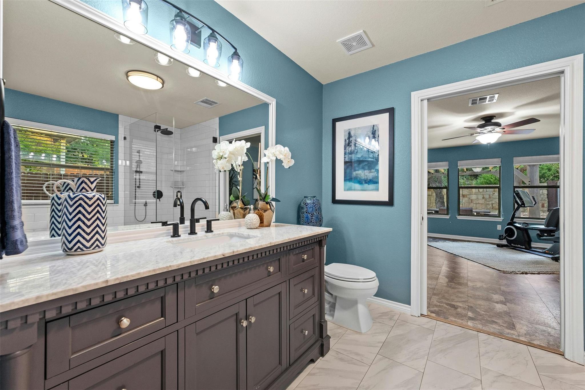 166 Briarpatch Ct, Austin, TX 78737