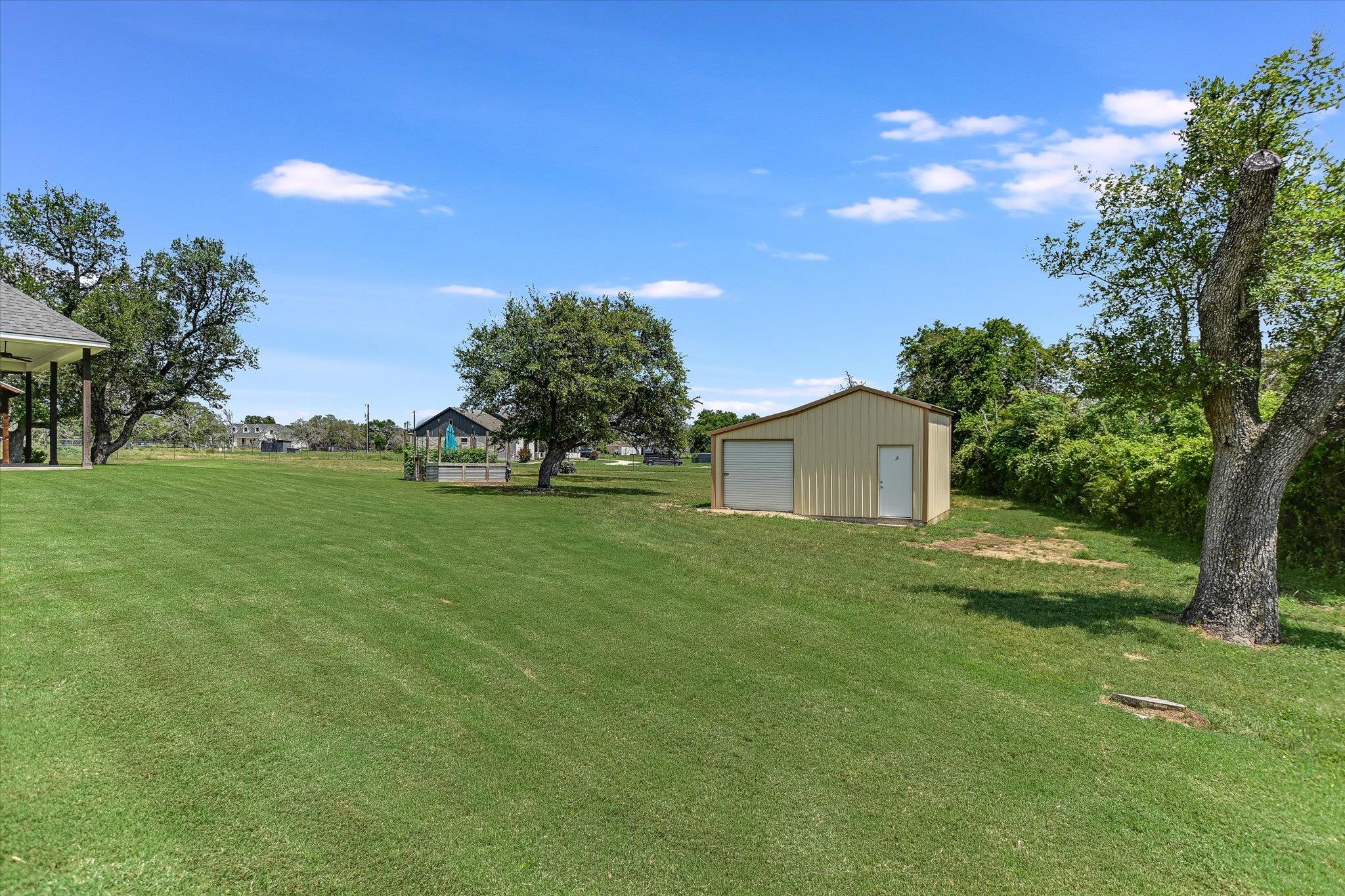815 County Road 207, Liberty Hill, TX 78642