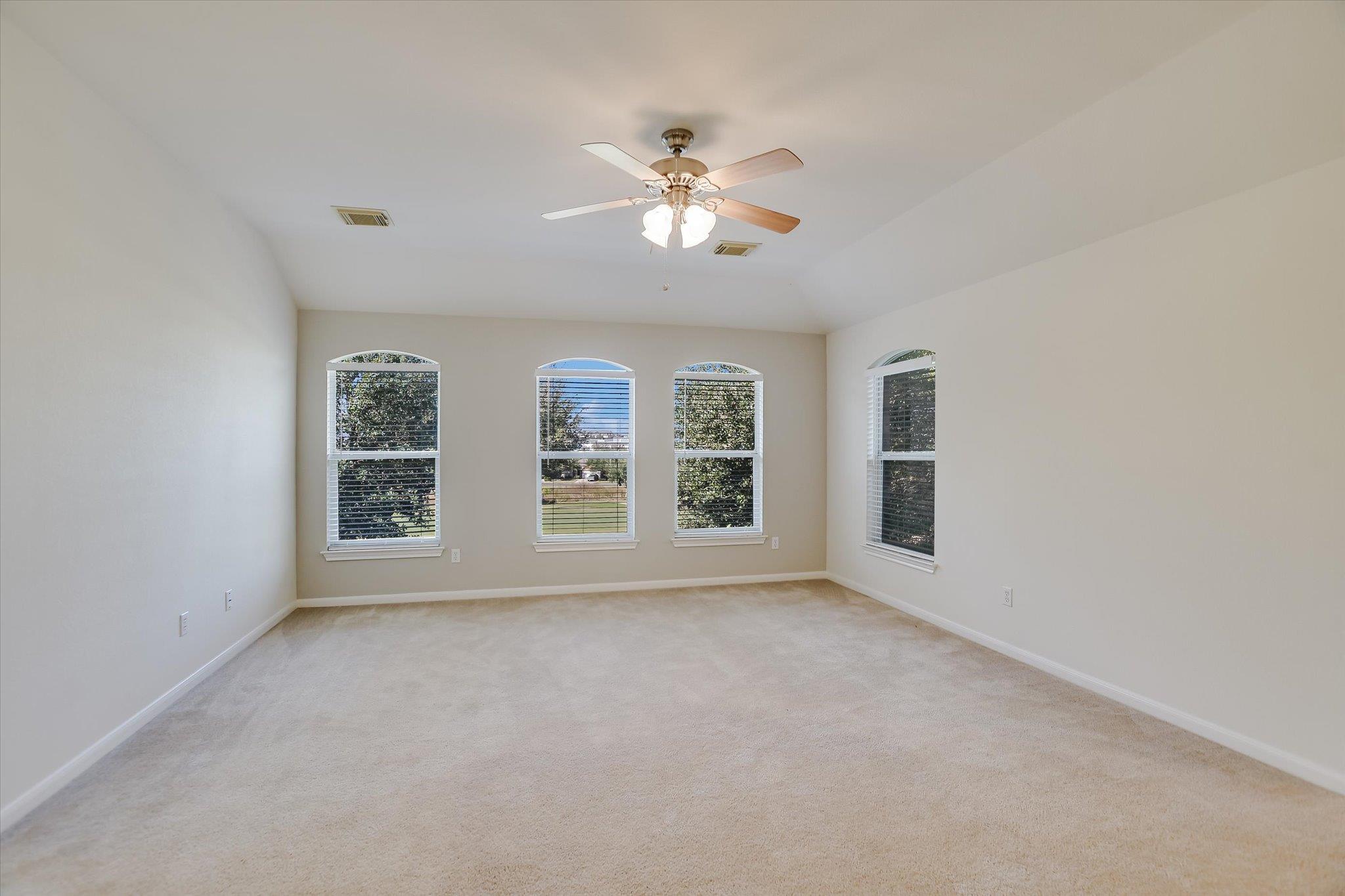 1010 Winding Creek Pl, Round Rock, TX 78665