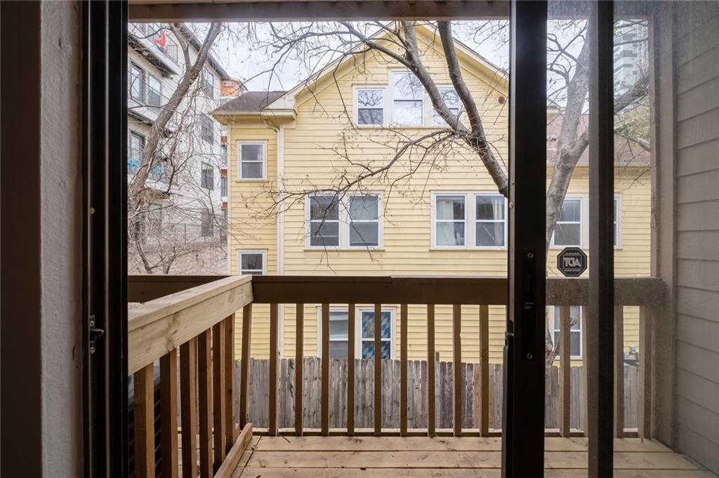 2210 Pearl St # 205, Austin, TX 78705