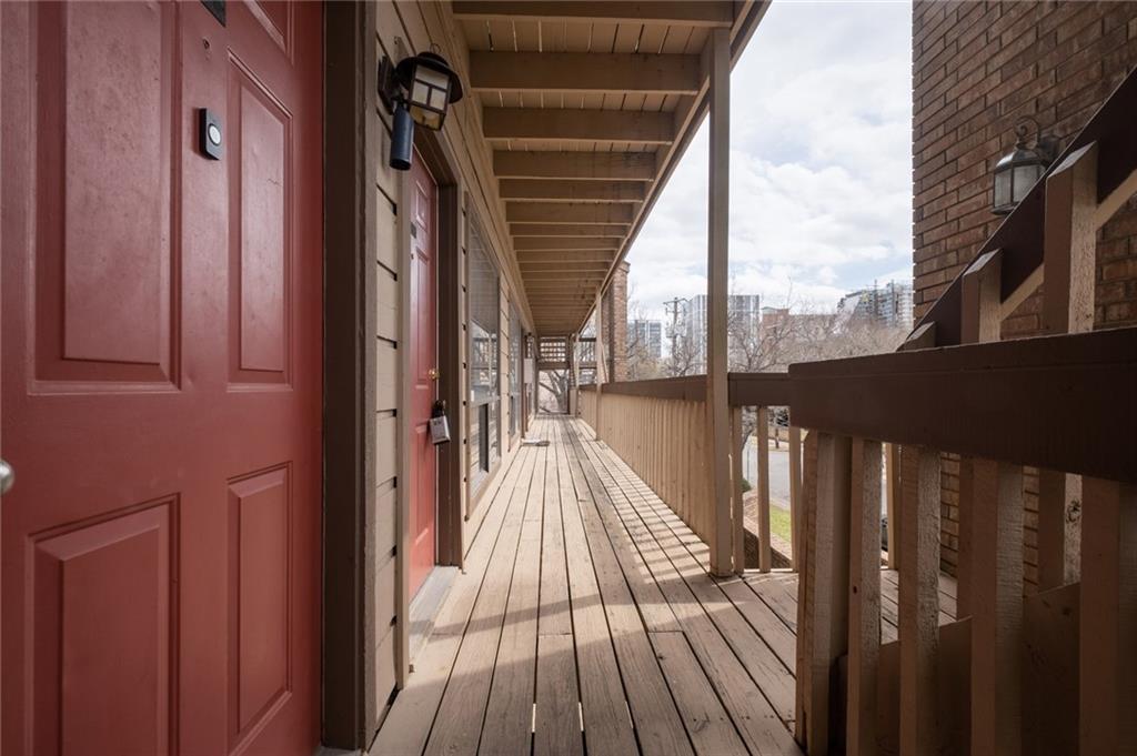 2210 Pearl St # 205, Austin, TX 78705