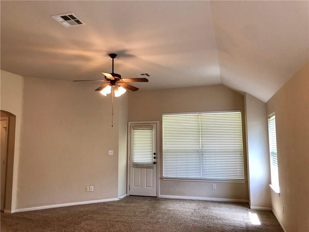 1780 Stone Rim Loop, Buda, TX 78610