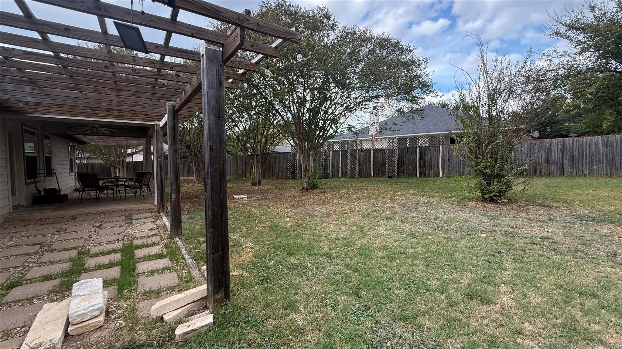 1012 Ranier Cv, Round Rock, TX 78665