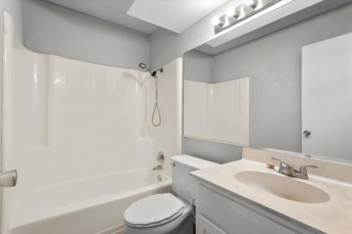 910 Duncan Ln # 57, Austin, TX 78705