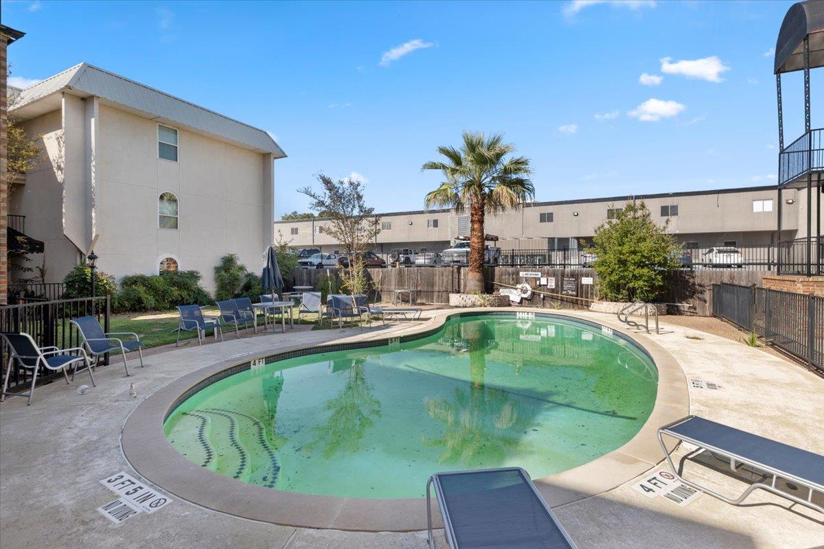 910 Duncan Ln # 57, Austin, TX 78705