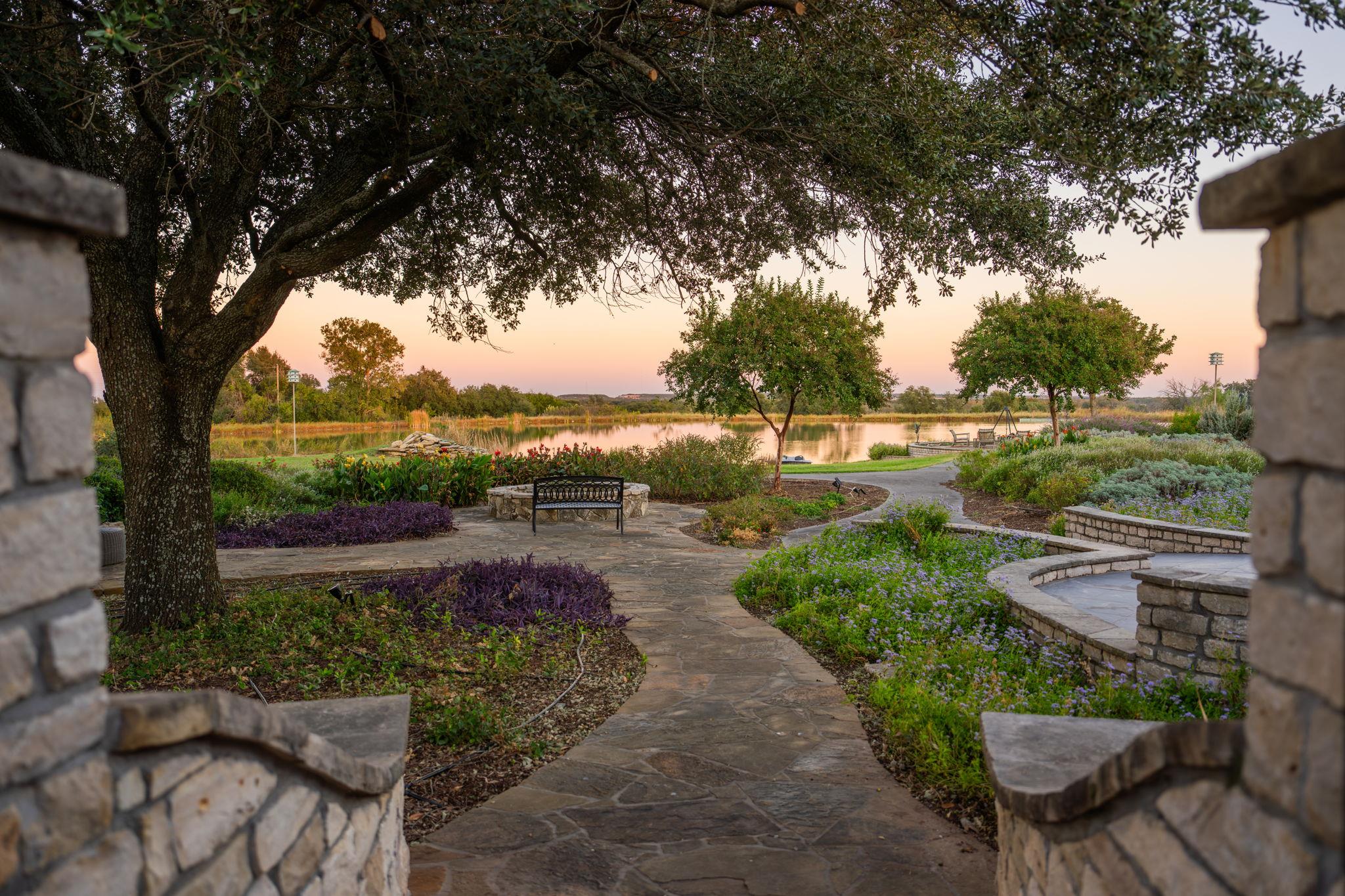 2574 County Road 211, Hico, TX 76457