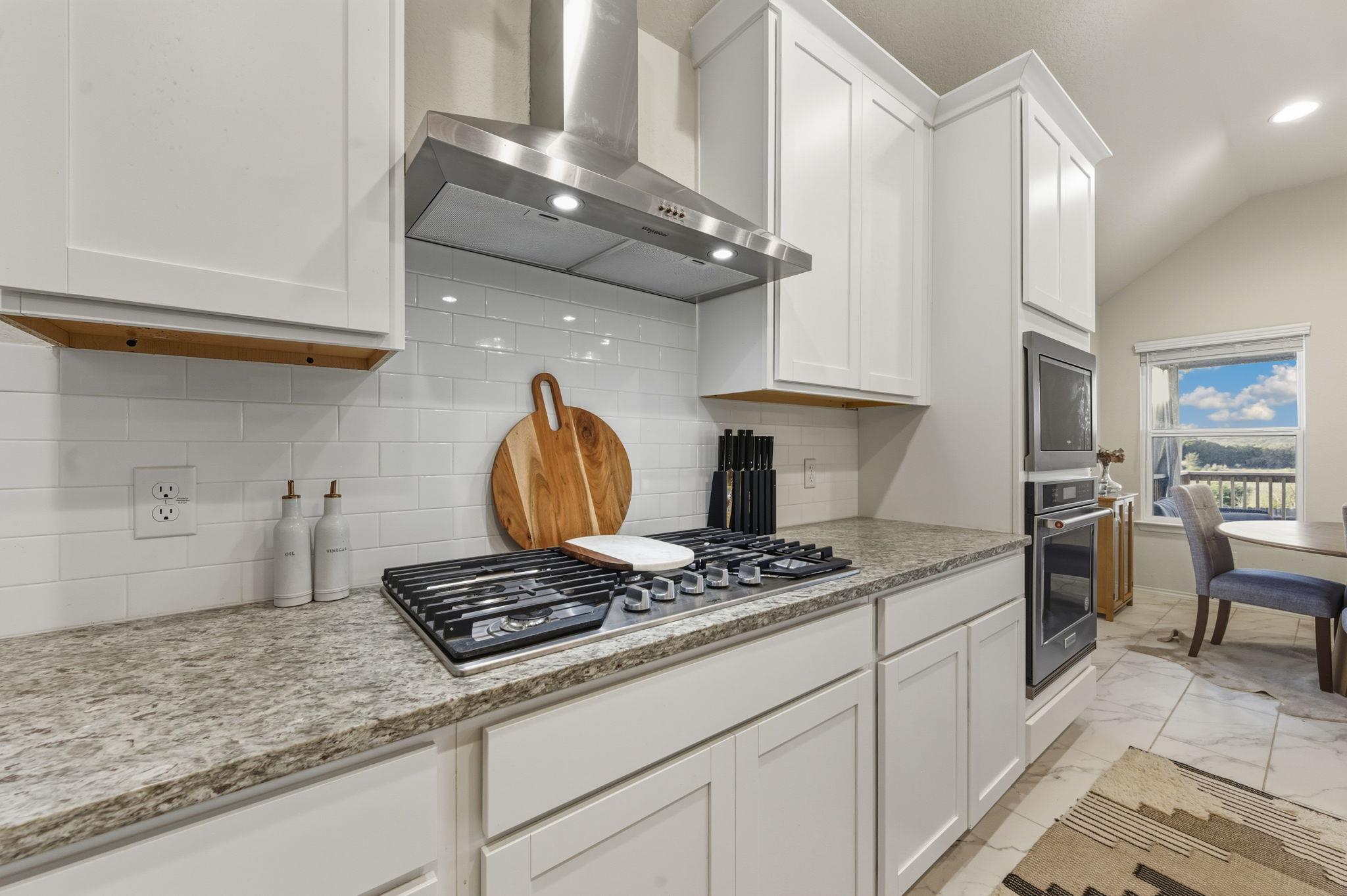 2210 Steerhead Trl, New Braunfels, TX 78132