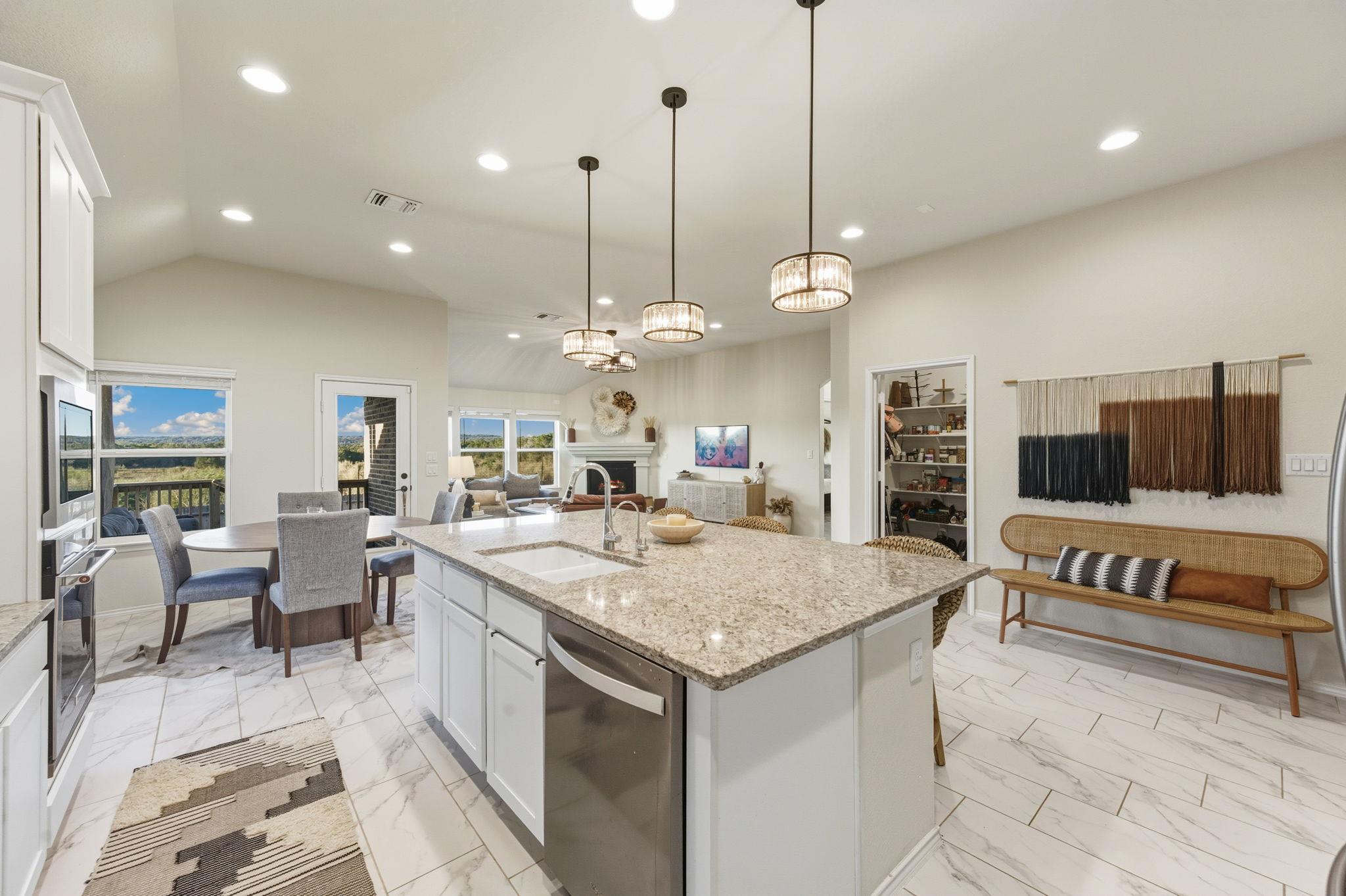 2210 Steerhead Trl, New Braunfels, TX 78132