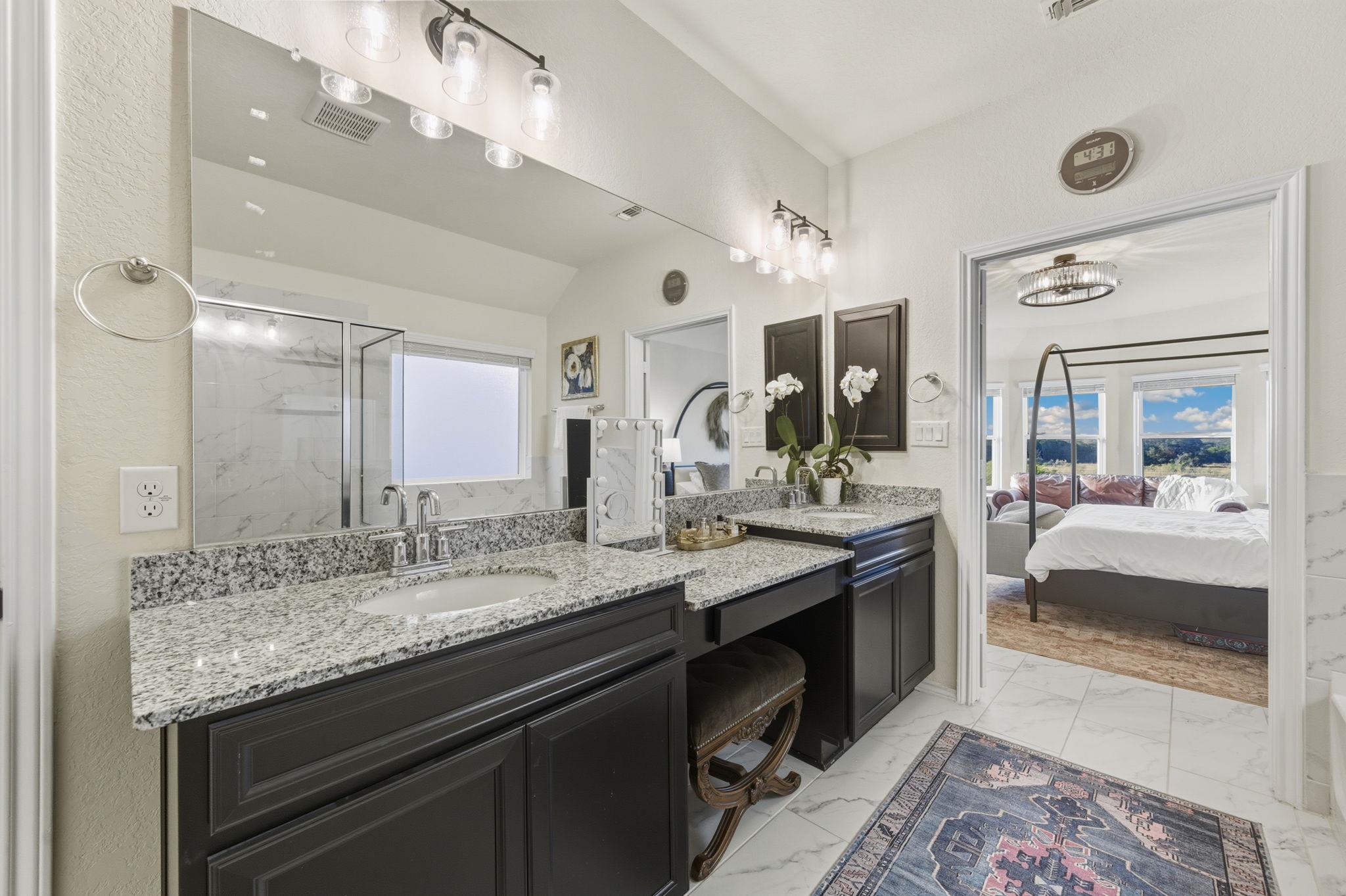 2210 Steerhead Trl, New Braunfels, TX 78132