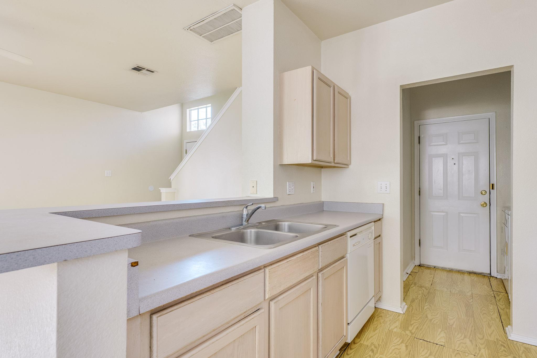 844-846 Sagewood Trl, San Marcos, TX 78666