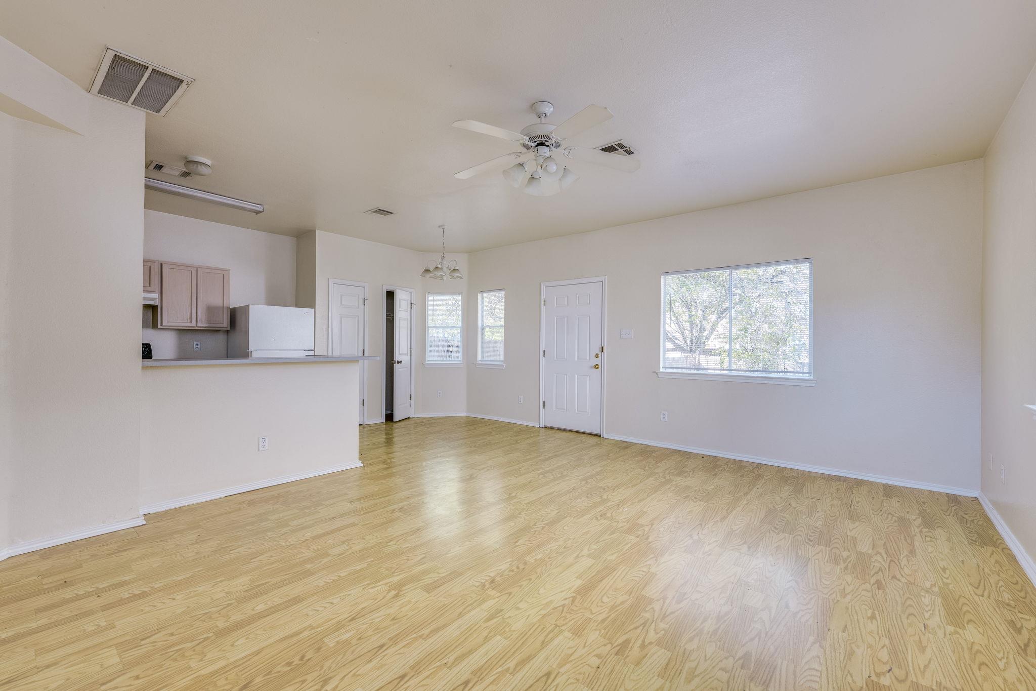 844-846 Sagewood Trl, San Marcos, TX 78666