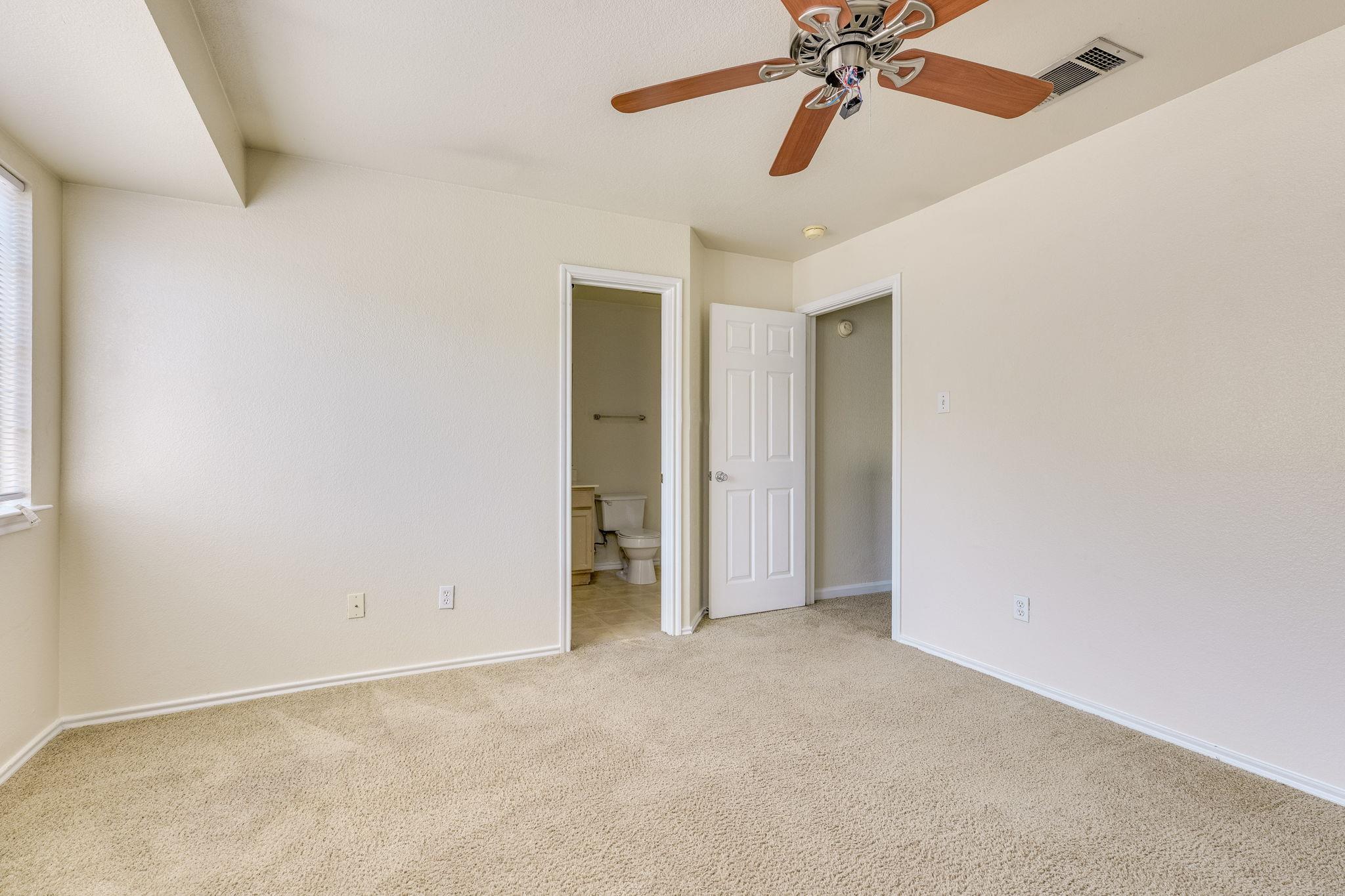 844-846 Sagewood Trl, San Marcos, TX 78666