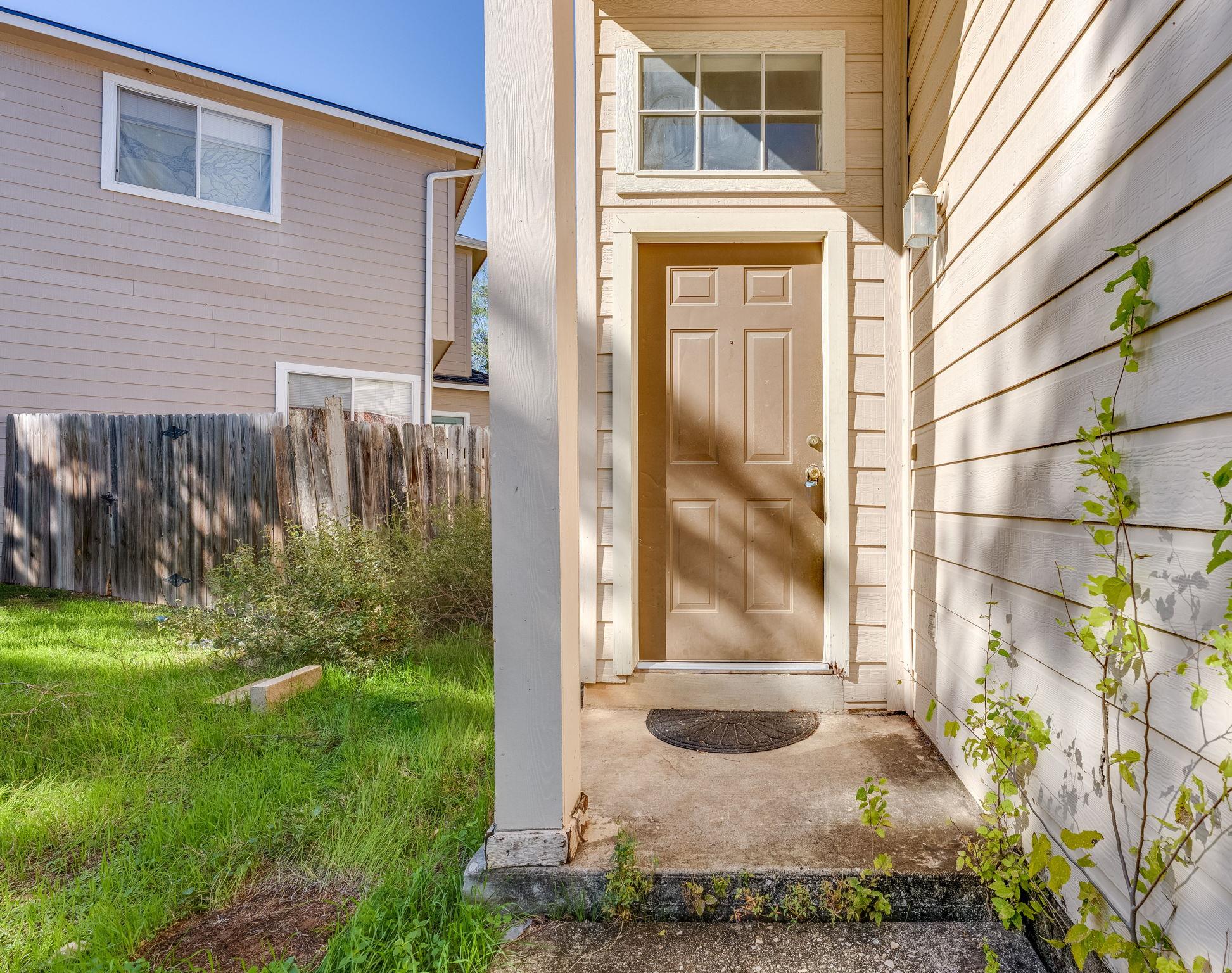 844-846 Sagewood Trl, San Marcos, TX 78666