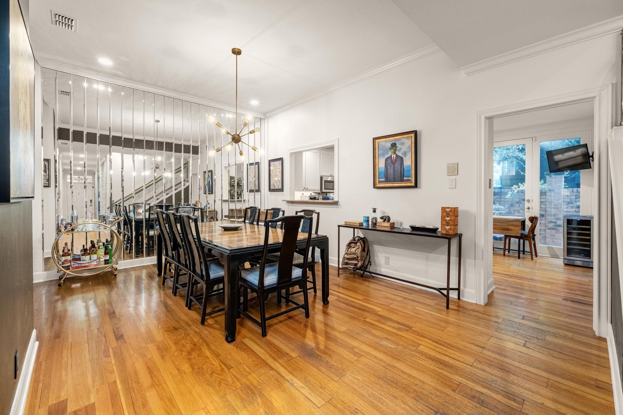 902 W 18th St # B, Austin, TX 78701