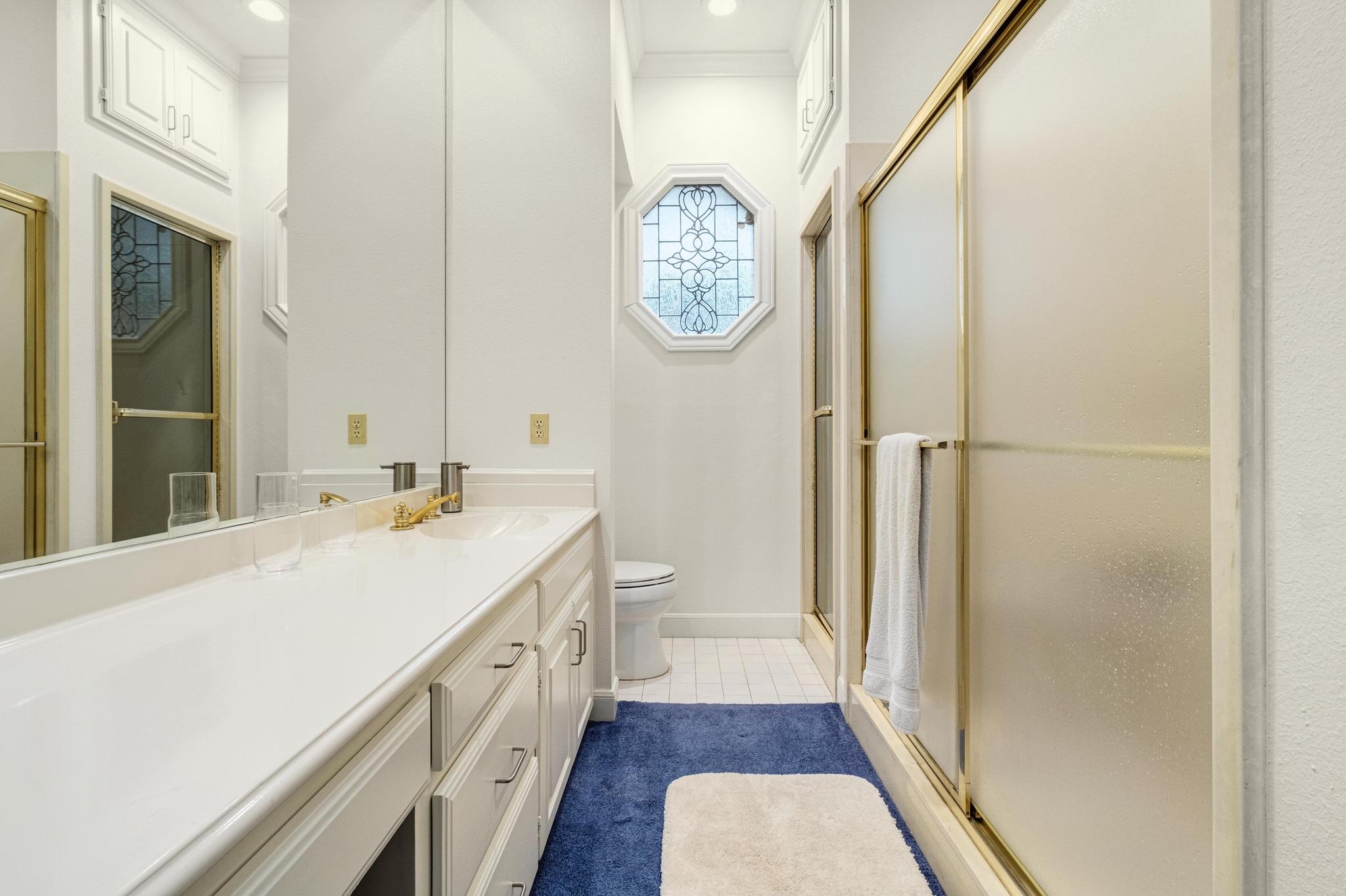 902 W 18th St # B, Austin, TX 78701