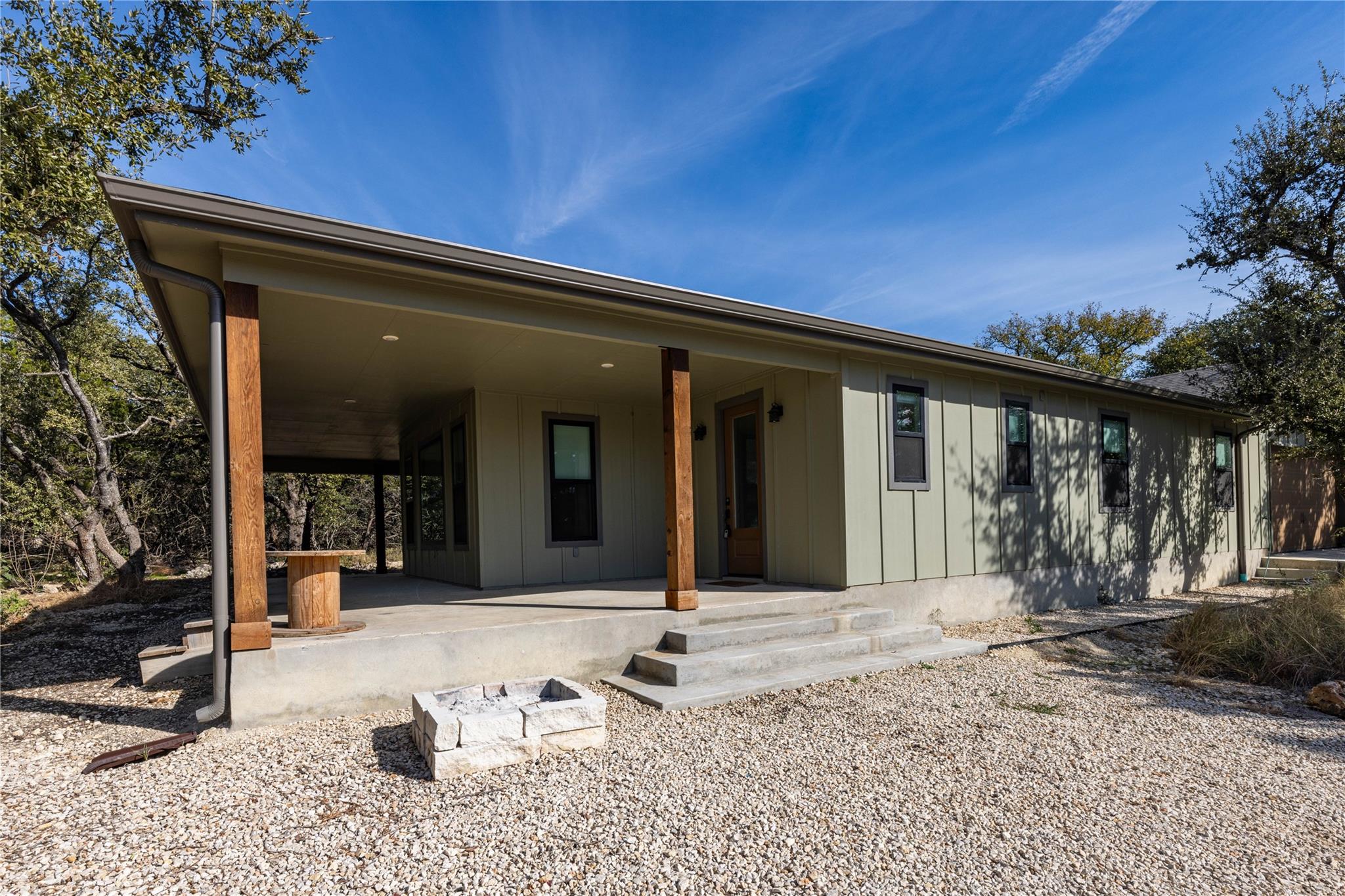 201 Frontier Trl, Wimberley, TX 78676
