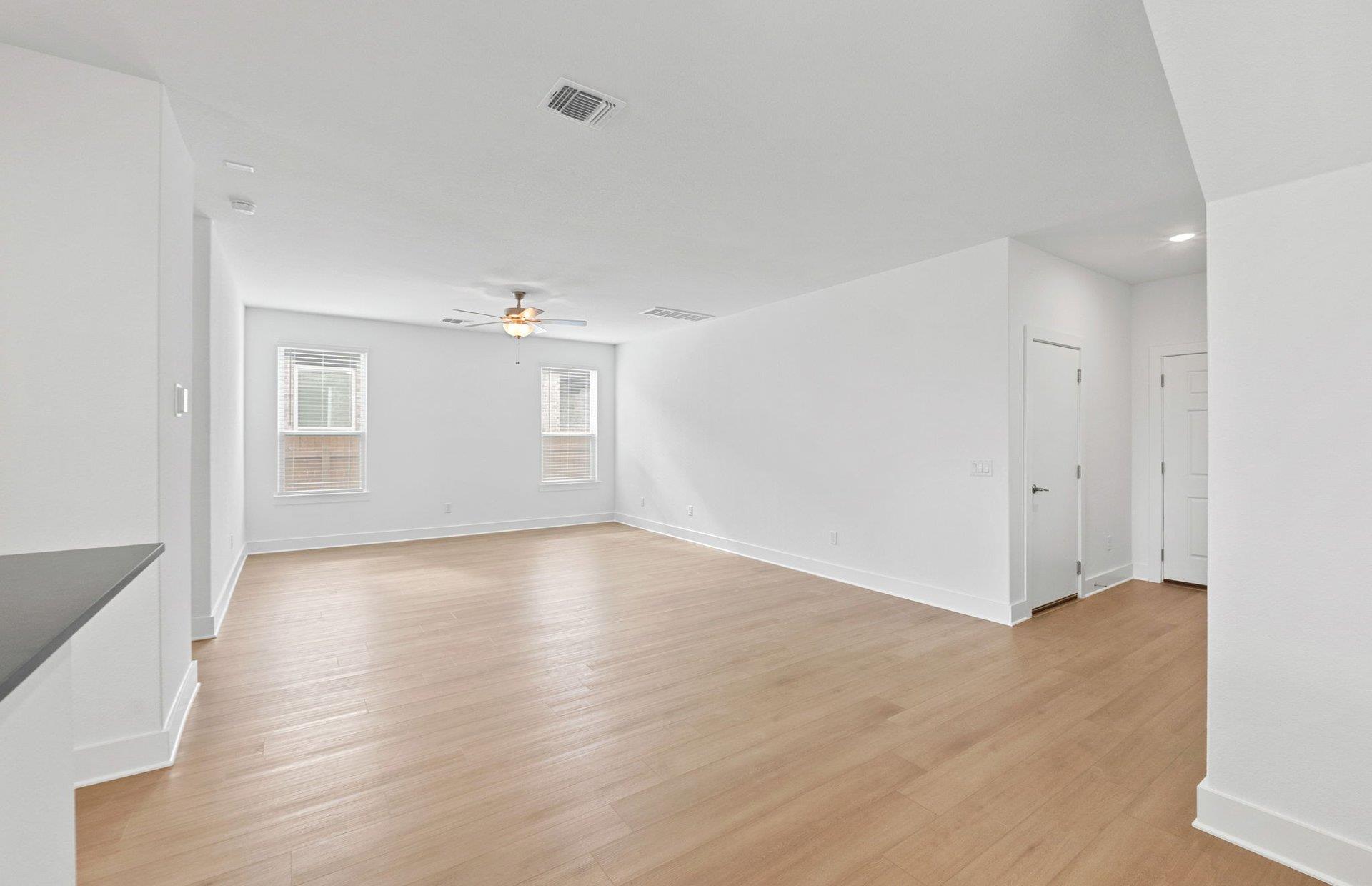 494 Tailwind Dr, Kyle, TX 78640