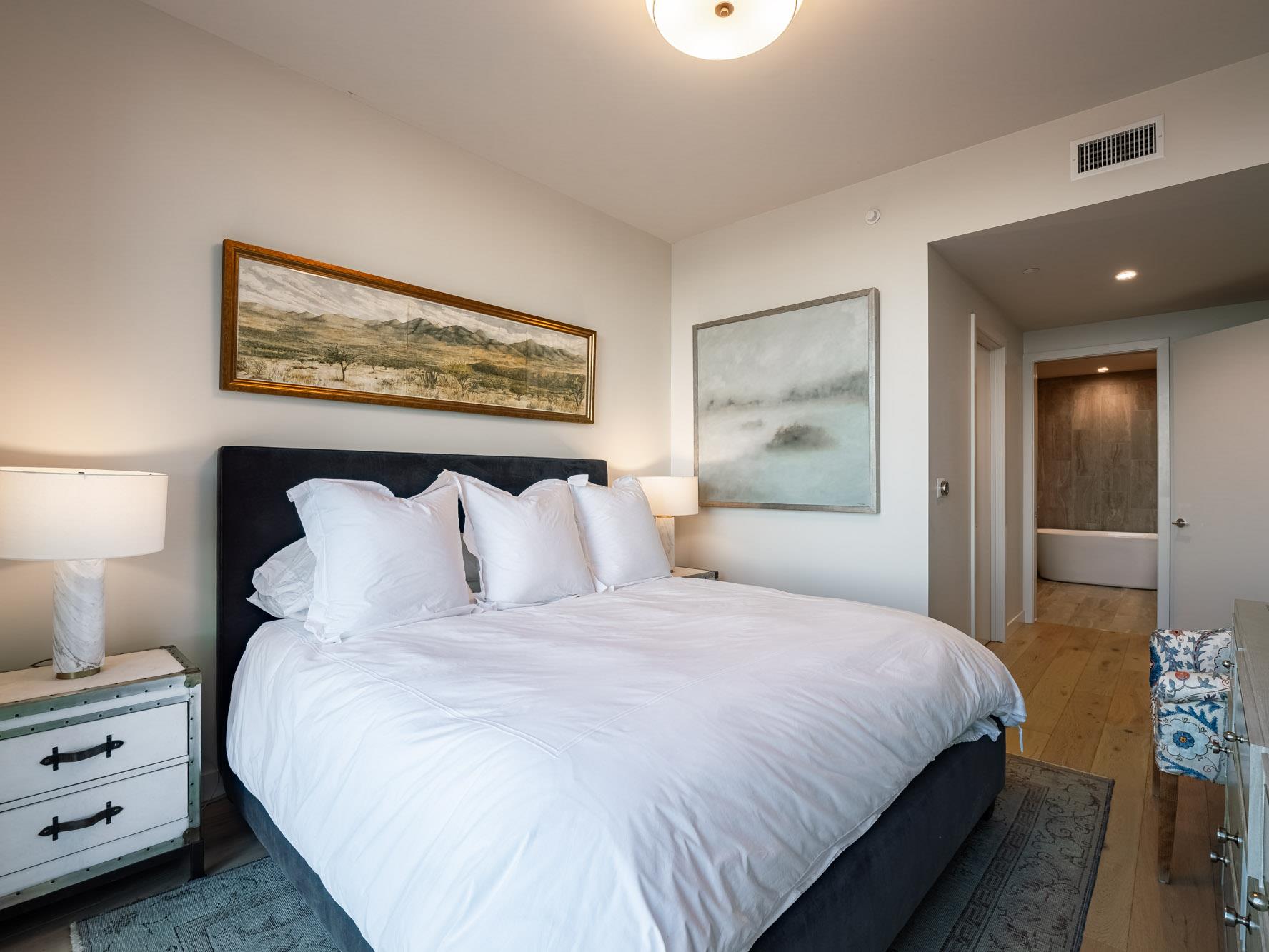 44 East Ave # 3906, Austin, TX 78701