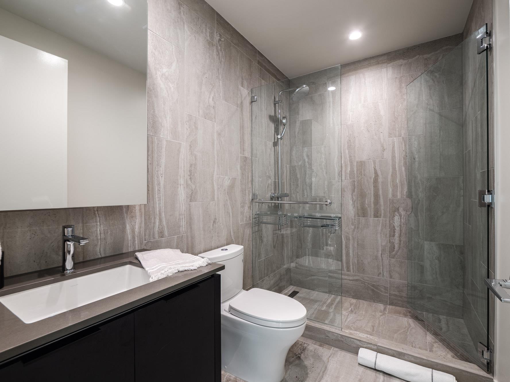 44 East Ave # 3906, Austin, TX 78701