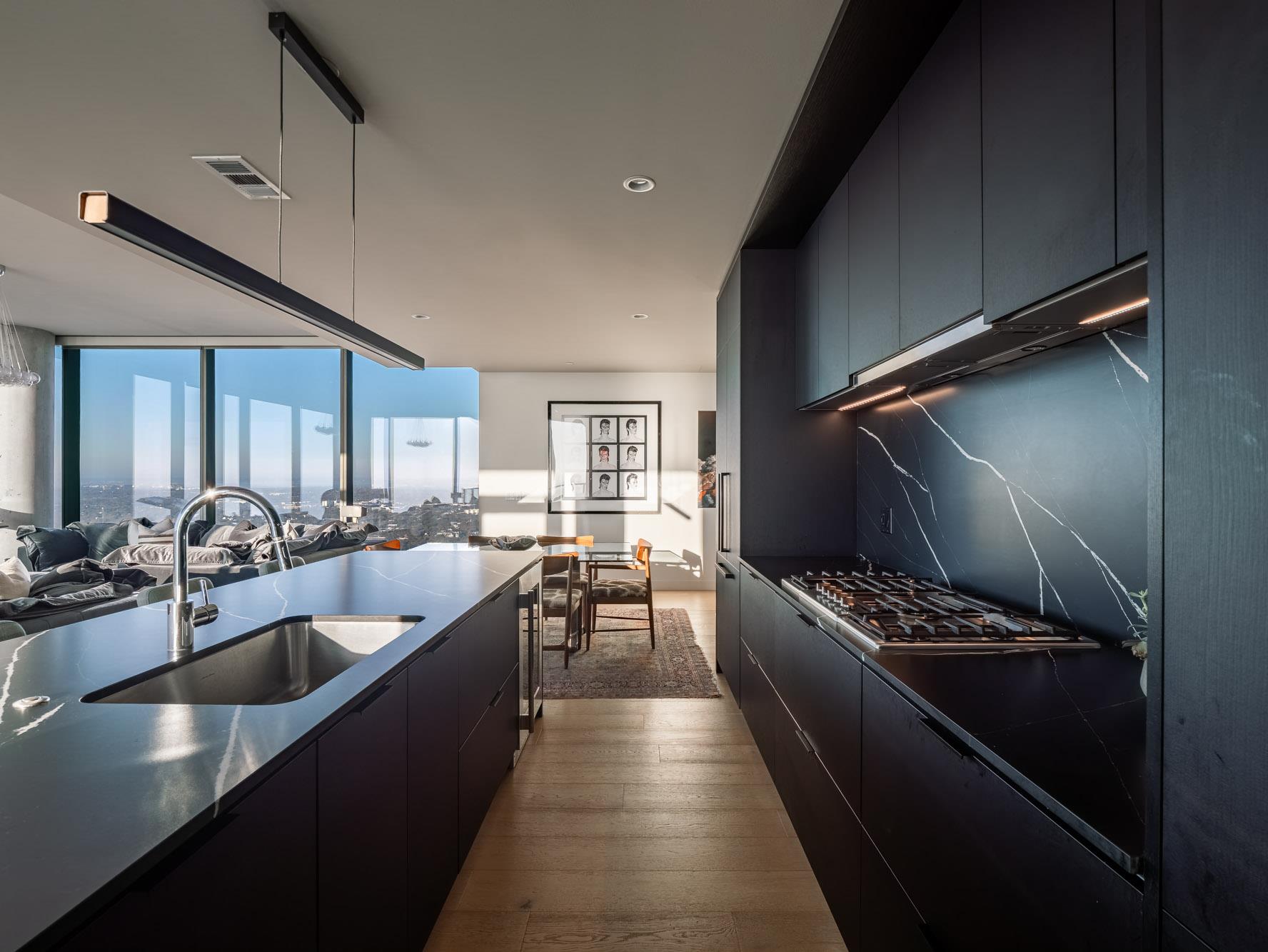 44 East Ave # 3906, Austin, TX 78701