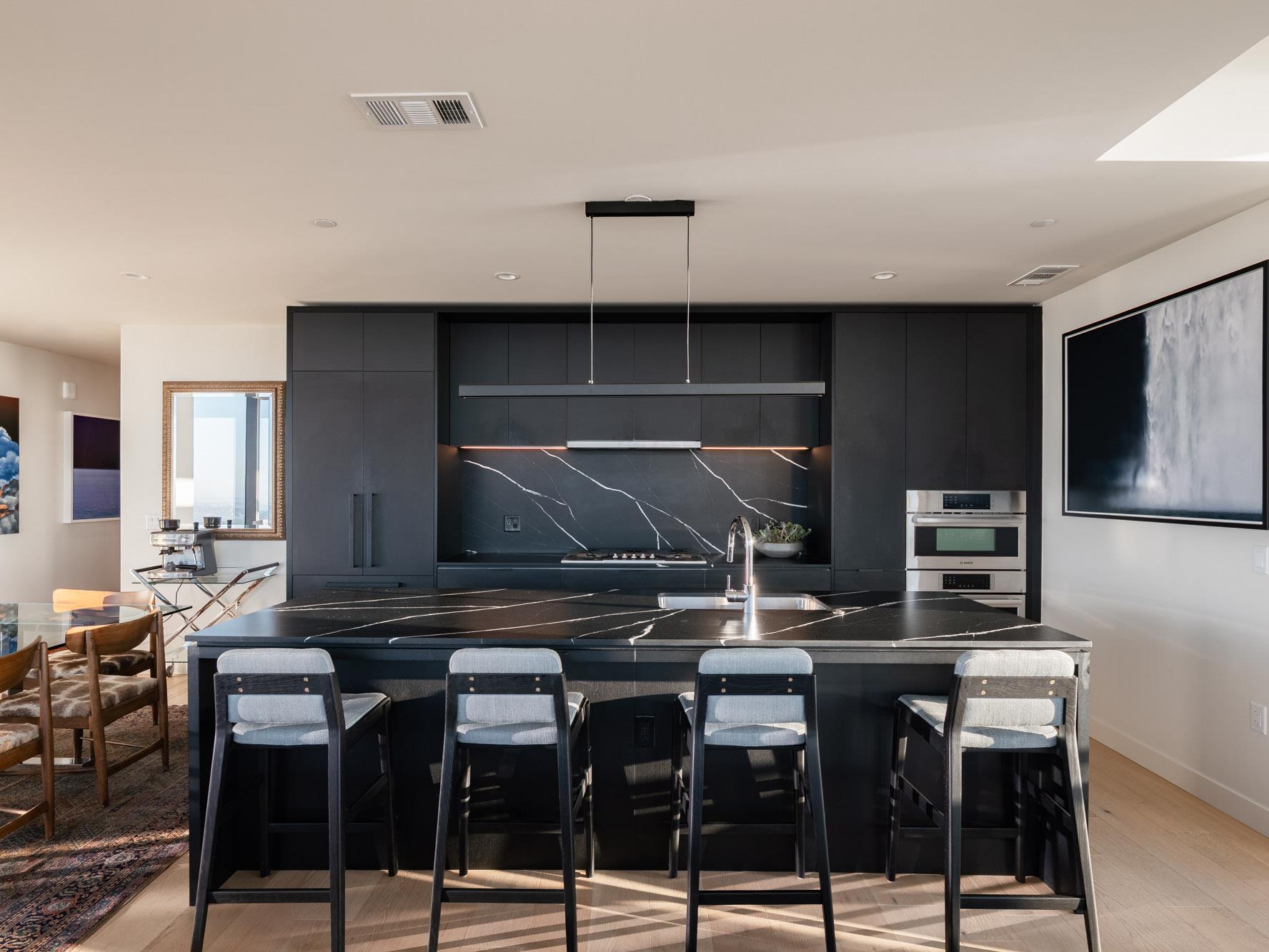 44 East Ave # 3906, Austin, TX 78701