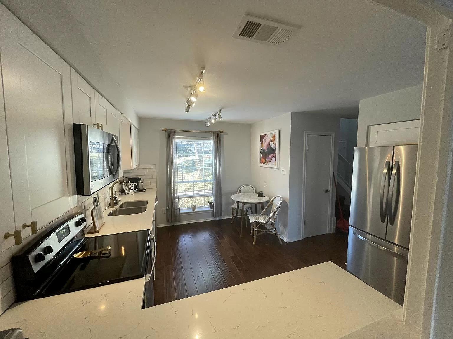 2007 Sandberg Dr, Austin, TX 78752