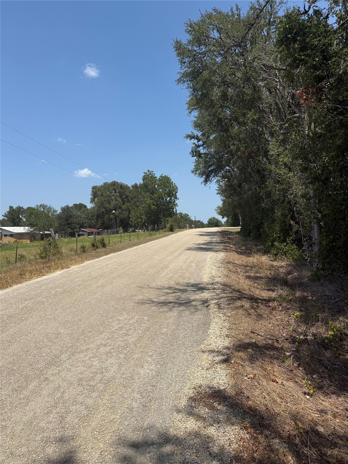 8400 Pettytown Rd, Red Rock, TX 78662