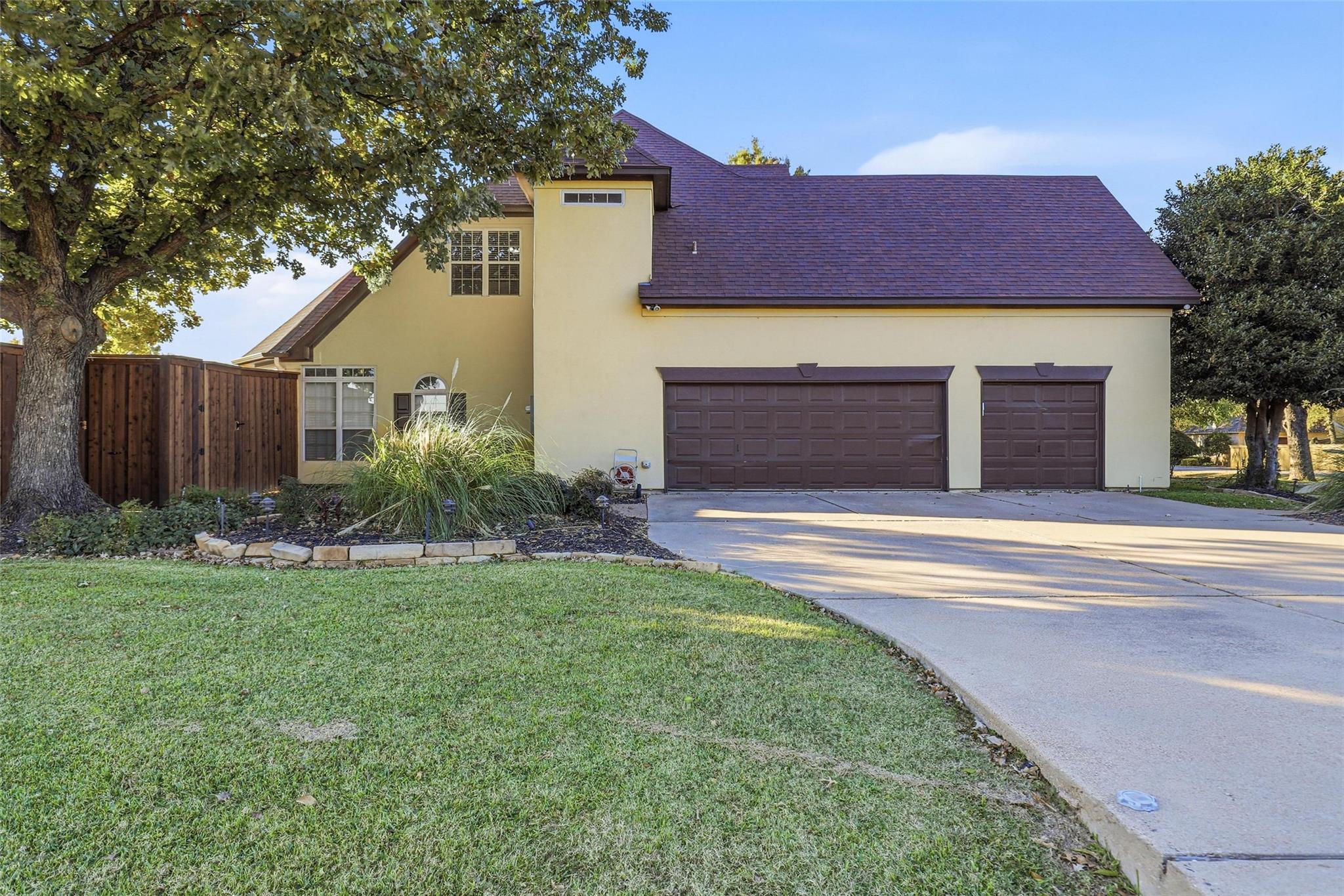 3724 Cove Timber Ave, Granbury, TX 76049