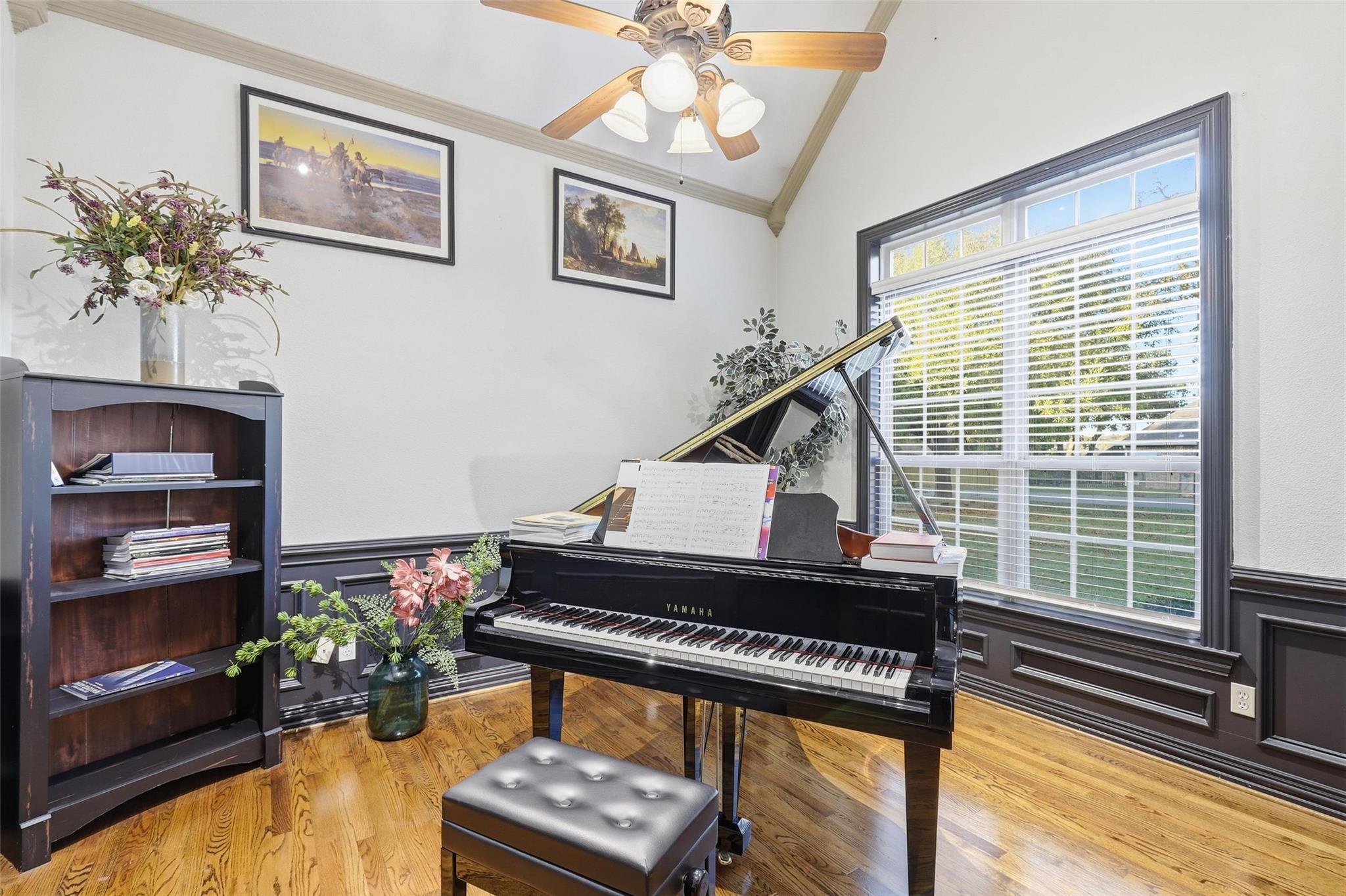 3724 Cove Timber Ave, Granbury, TX 76049