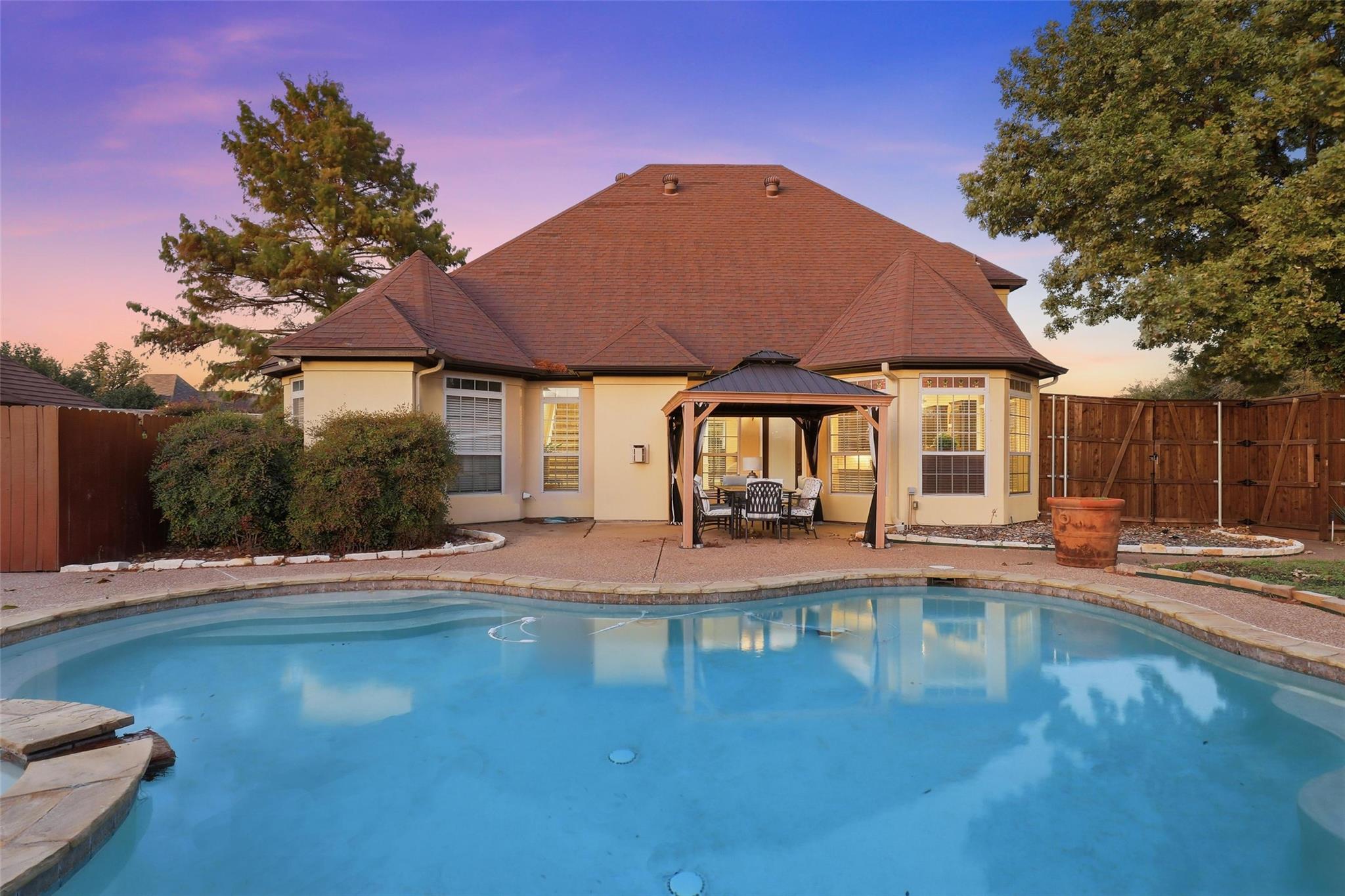 3724 Cove Timber Ave, Granbury, TX 76049