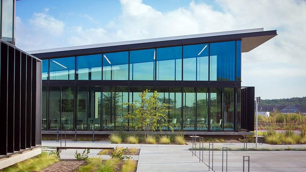 9513 Boathouse Dr, Austin, TX 78744