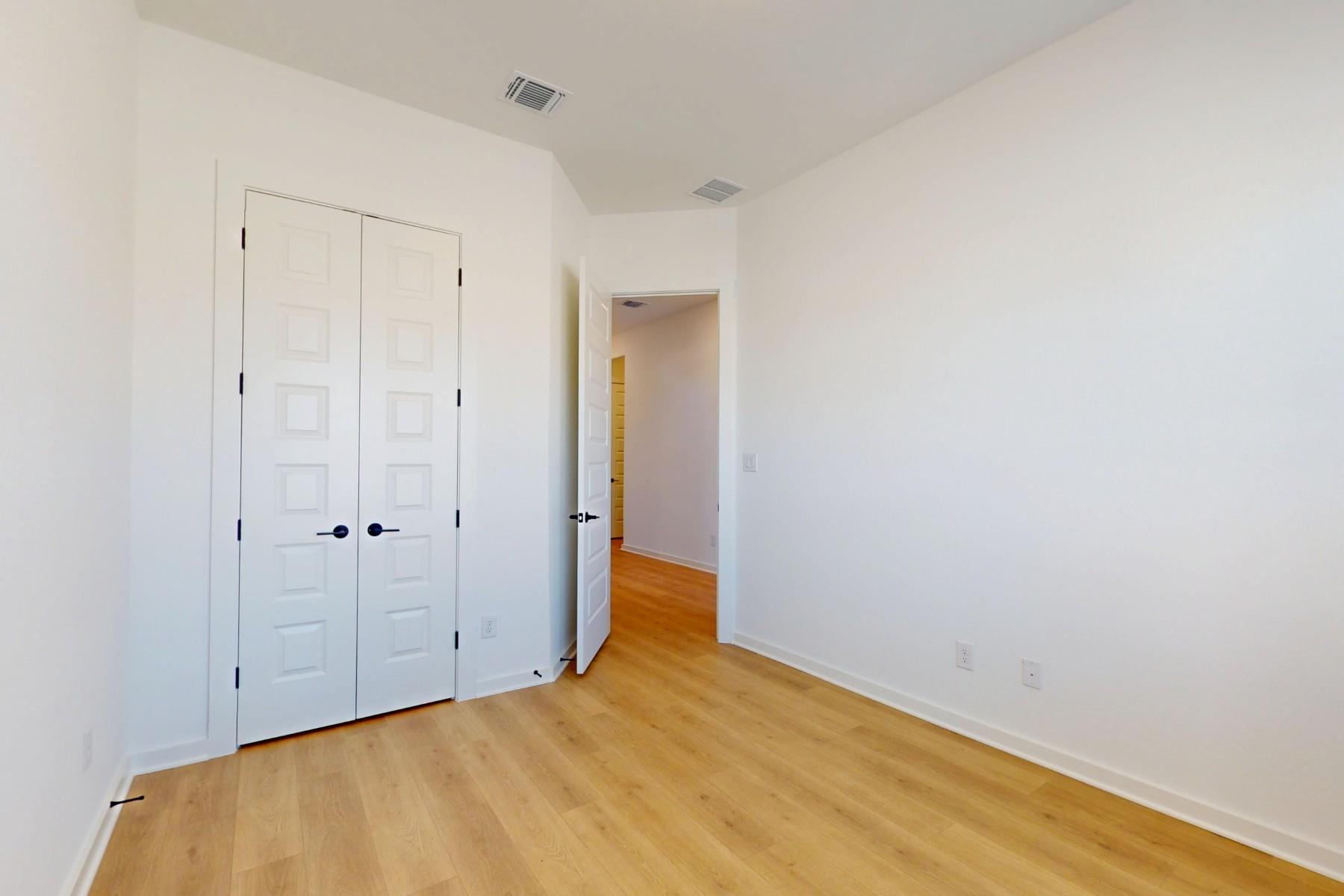 553 Darley Oaks Dr, Dripping Springs, TX 78620