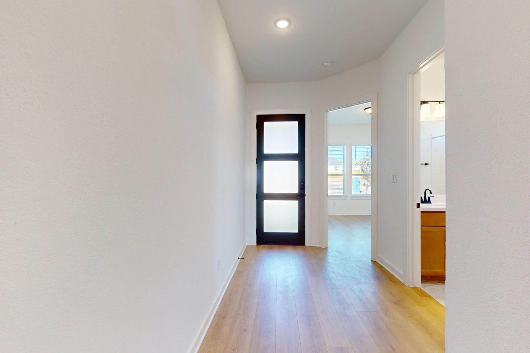 553 Darley Oaks Dr, Dripping Springs, TX 78620