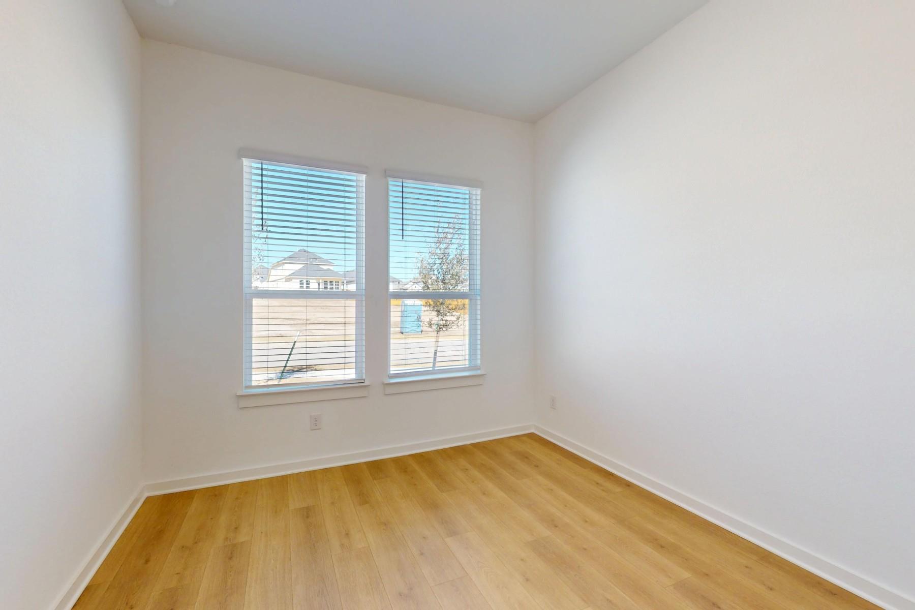 553 Darley Oaks Dr, Dripping Springs, TX 78620