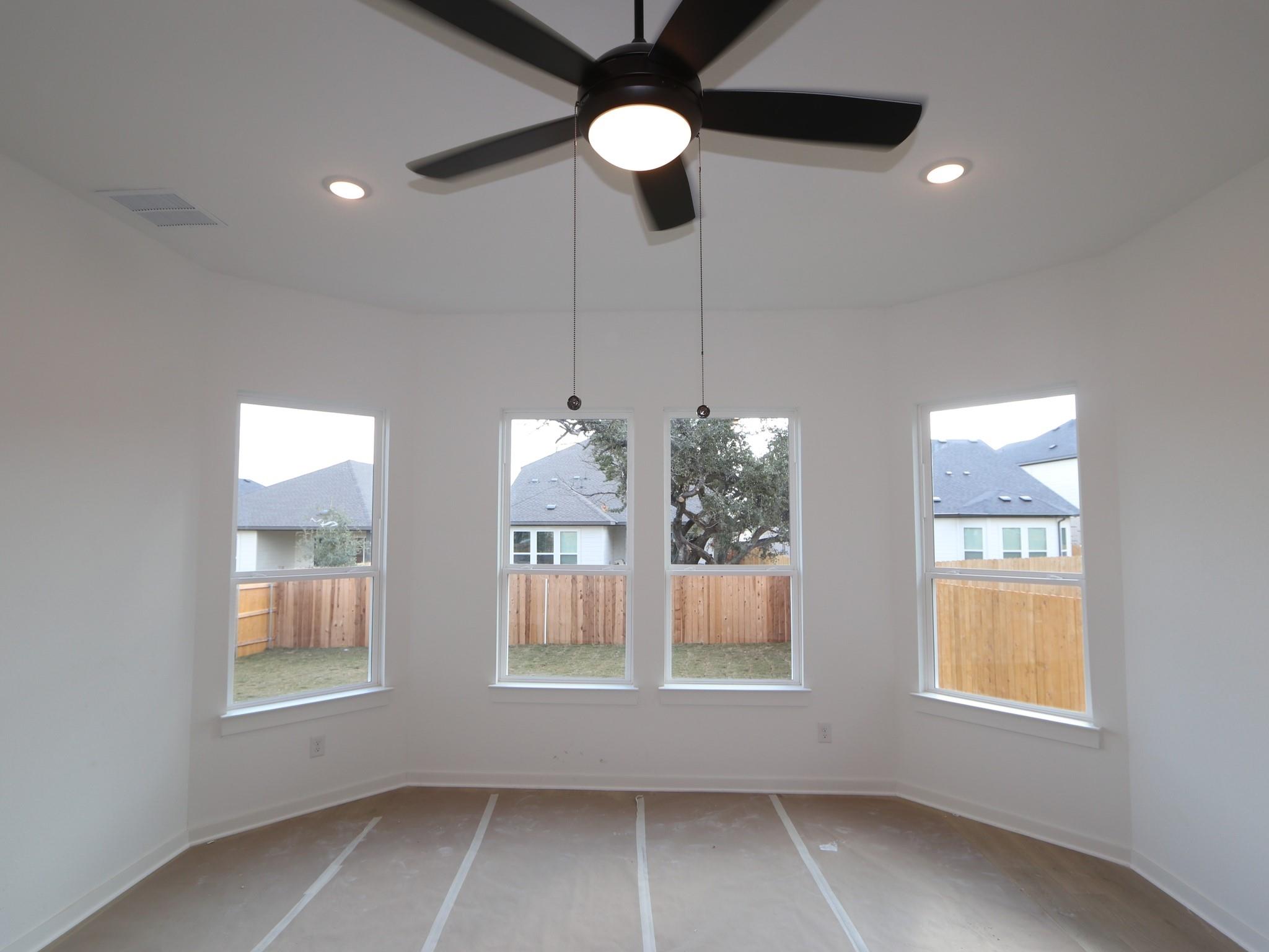 553 Darley Oaks Dr, Dripping Springs, TX 78620