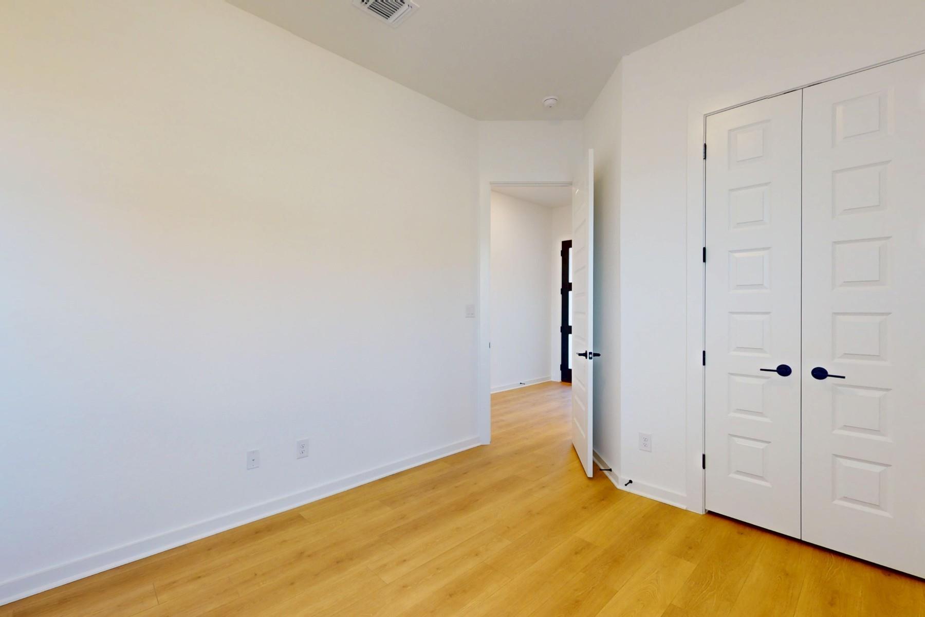 553 Darley Oaks Dr, Dripping Springs, TX 78620