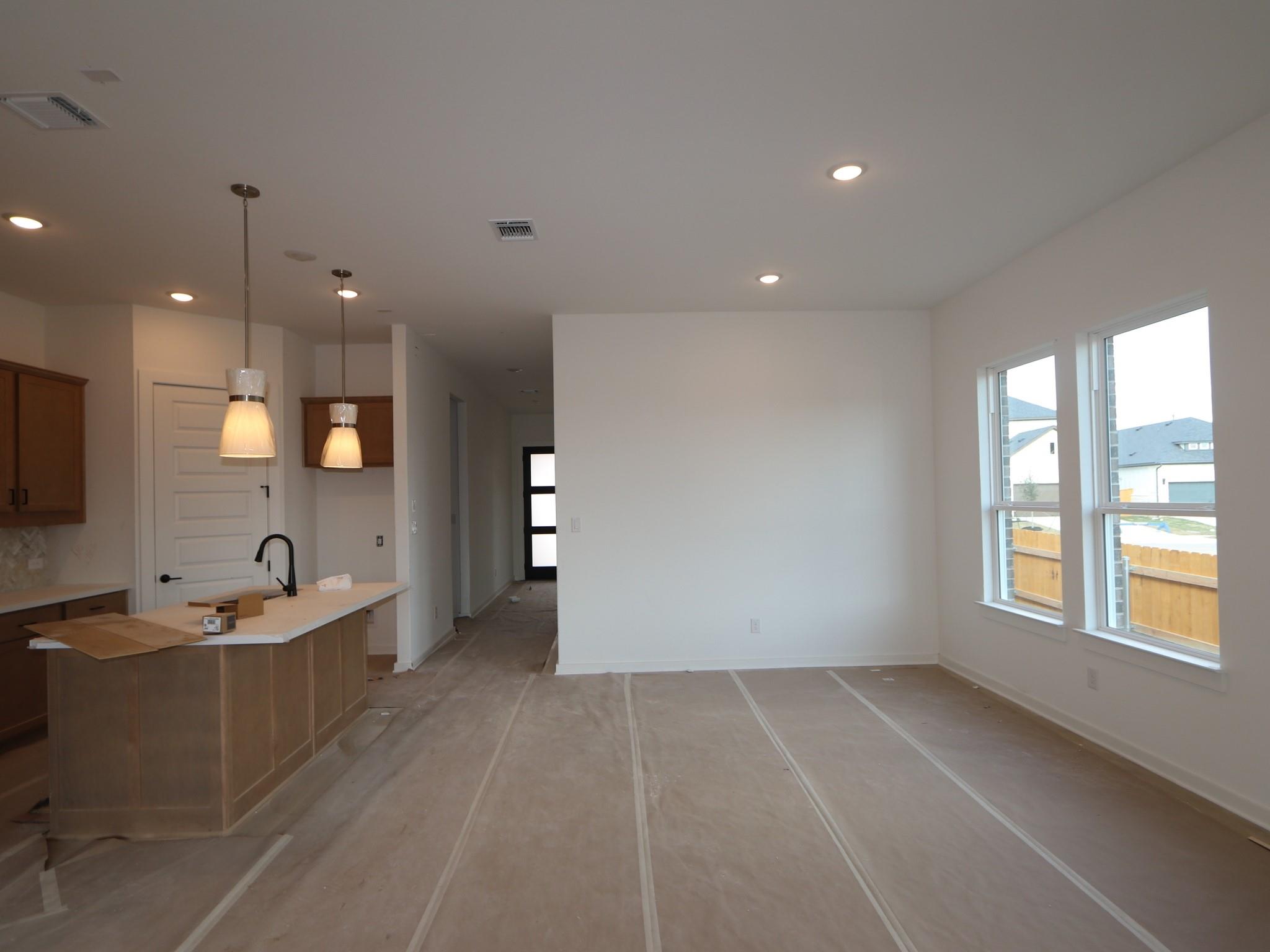 553 Darley Oaks Dr, Dripping Springs, TX 78620