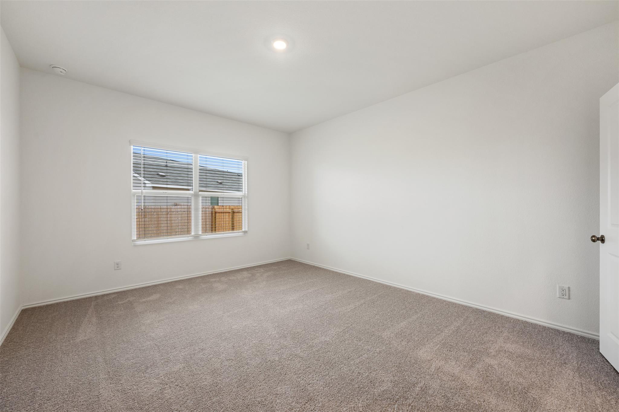 954 Soapstone Pass, Maxwell, TX 78656