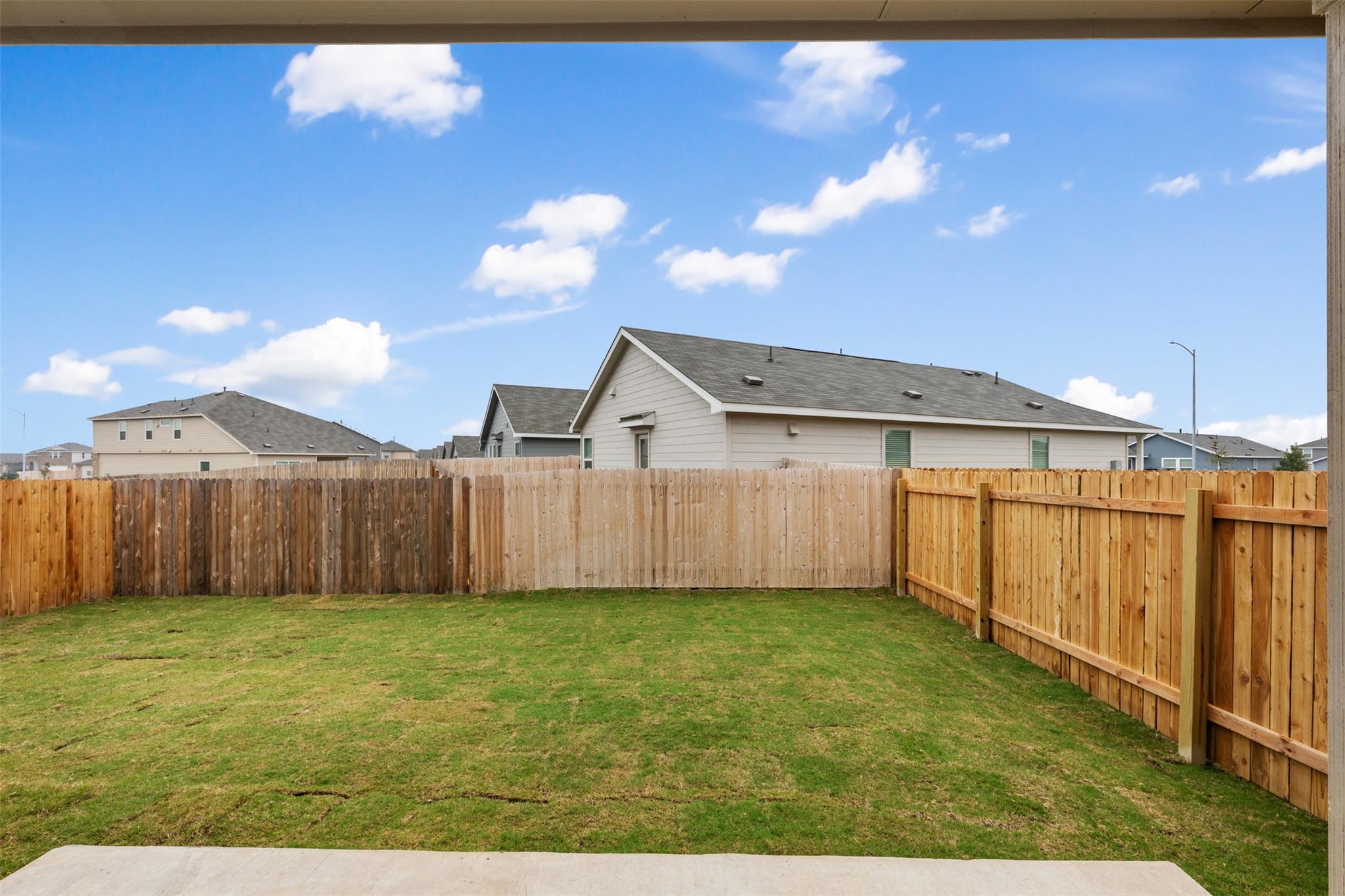 954 Soapstone Pass, Maxwell, TX 78656