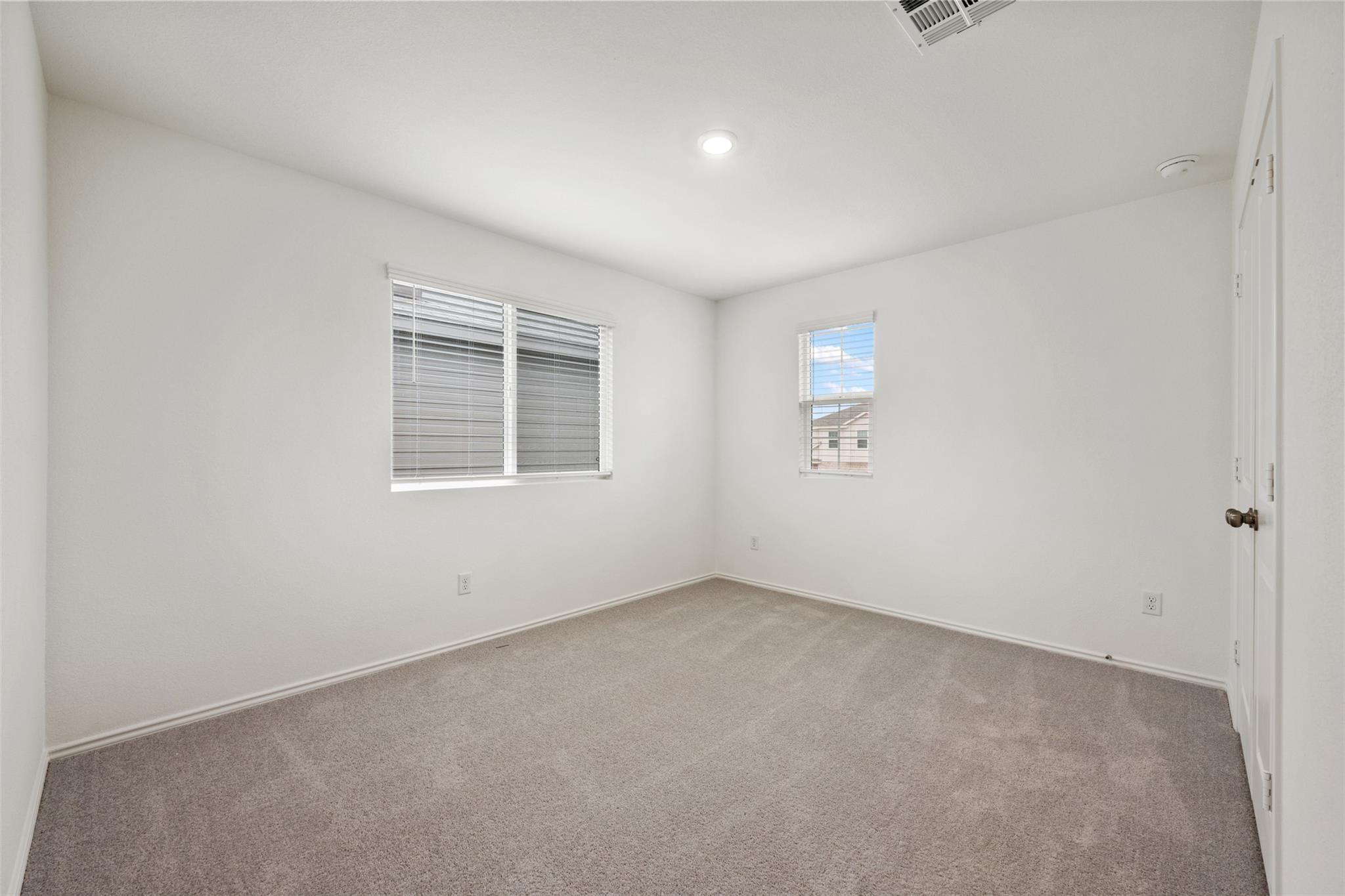 954 Soapstone Pass, Maxwell, TX 78656