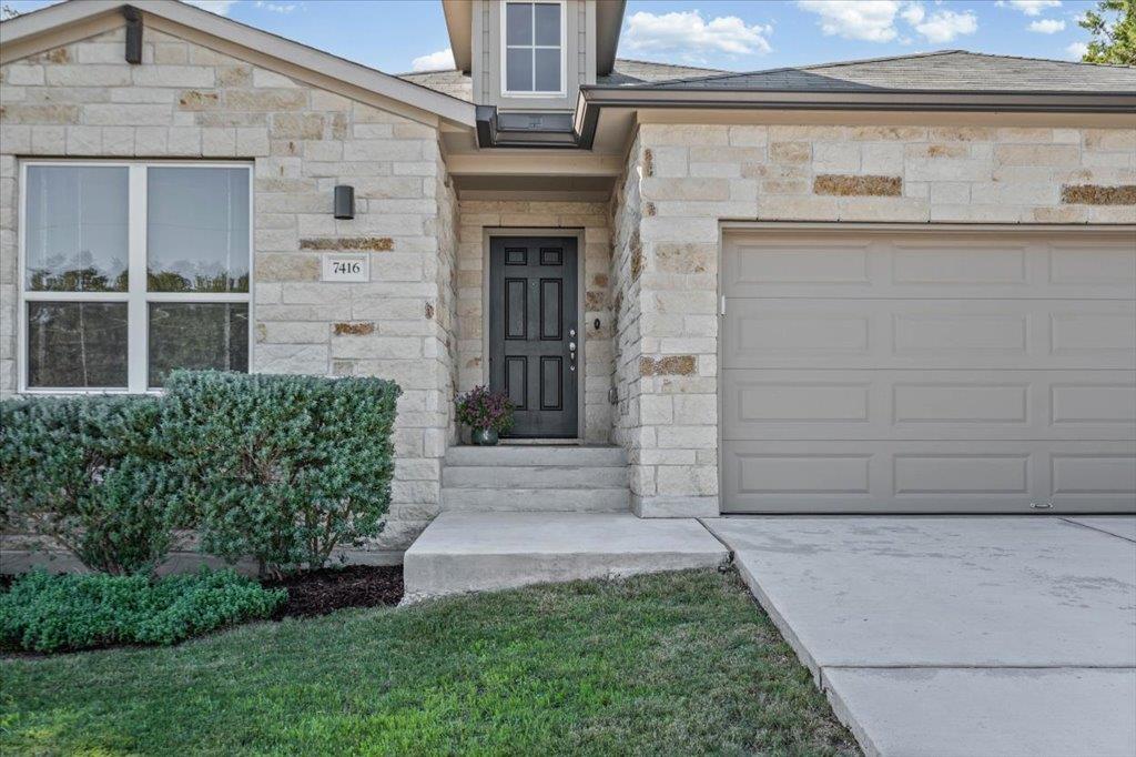 7416 Spanish Oak Dr, Lago Vista, TX 78645