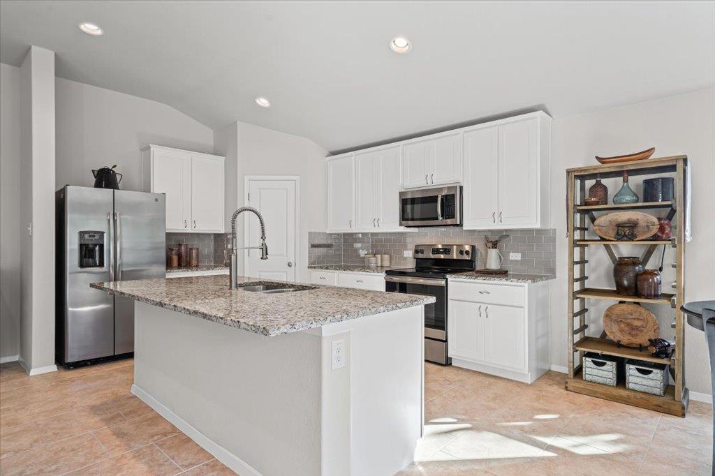 7416 Spanish Oak Dr, Lago Vista, TX 78645