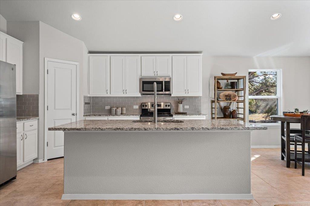 7416 Spanish Oak Dr, Lago Vista, TX 78645